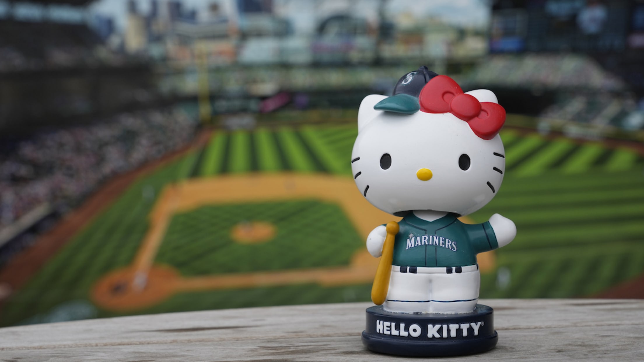 Hello Kitty Nights Seattle Mariners