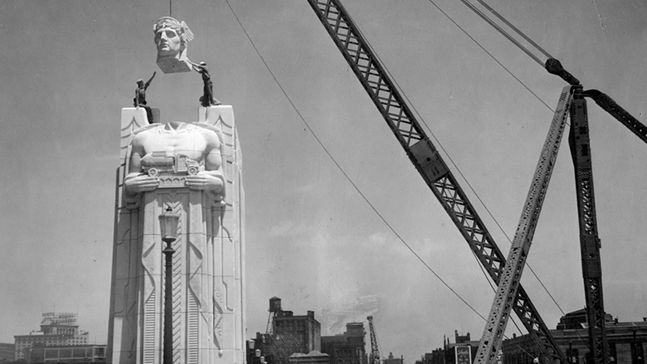 Covered Wagon Guardian on Hope Memorial Bridge Photograph by Lon