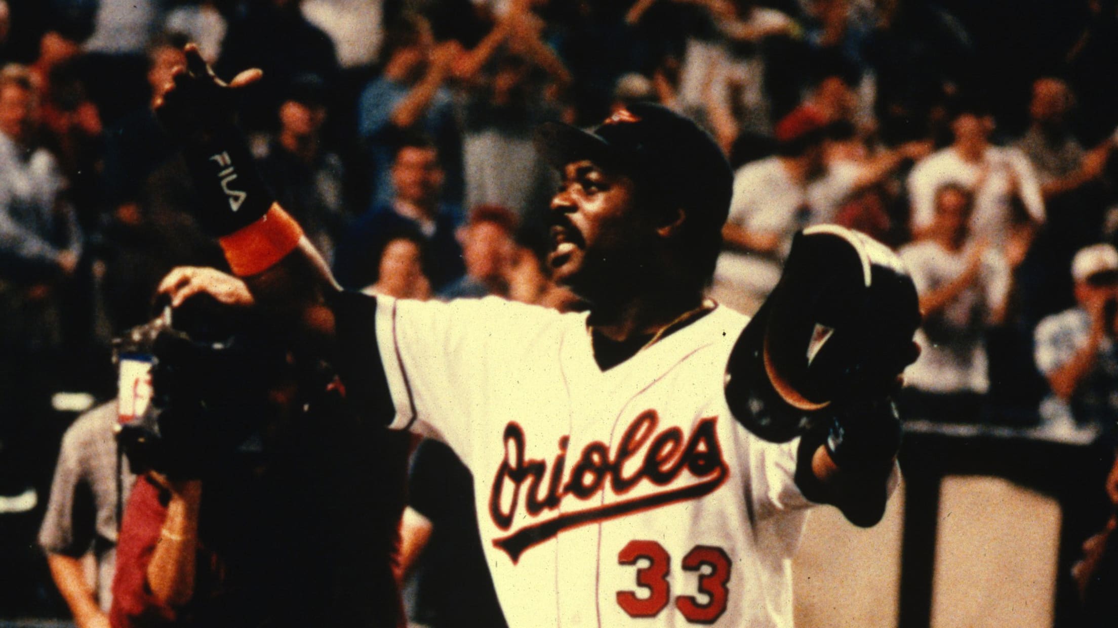 Eddie Murray homers his way past The Mick: On this date in Cleveland  Indians history 