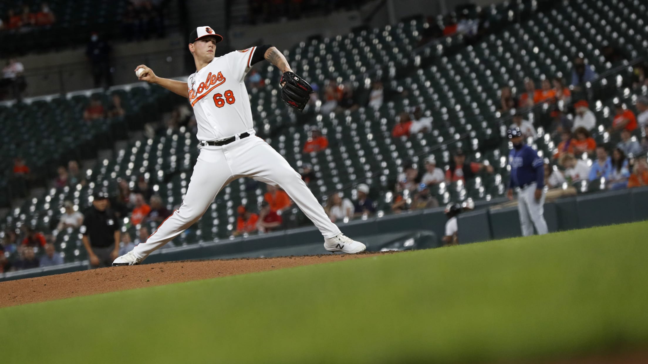 bal-catching-up-with-tyler-wells-005