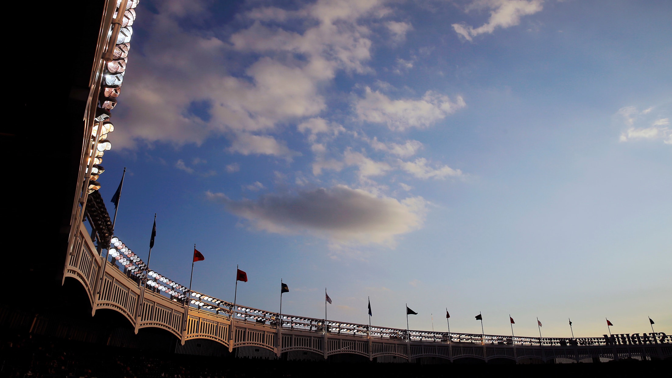 Yankee Stadium in New York - Home to the New York Yankees – Go Guides