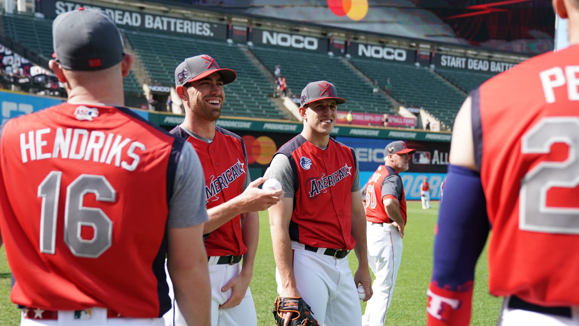 MLB All-Star Game: The Top 5 Greatest All-Star Jerseys of all-time, Flippin' Bats