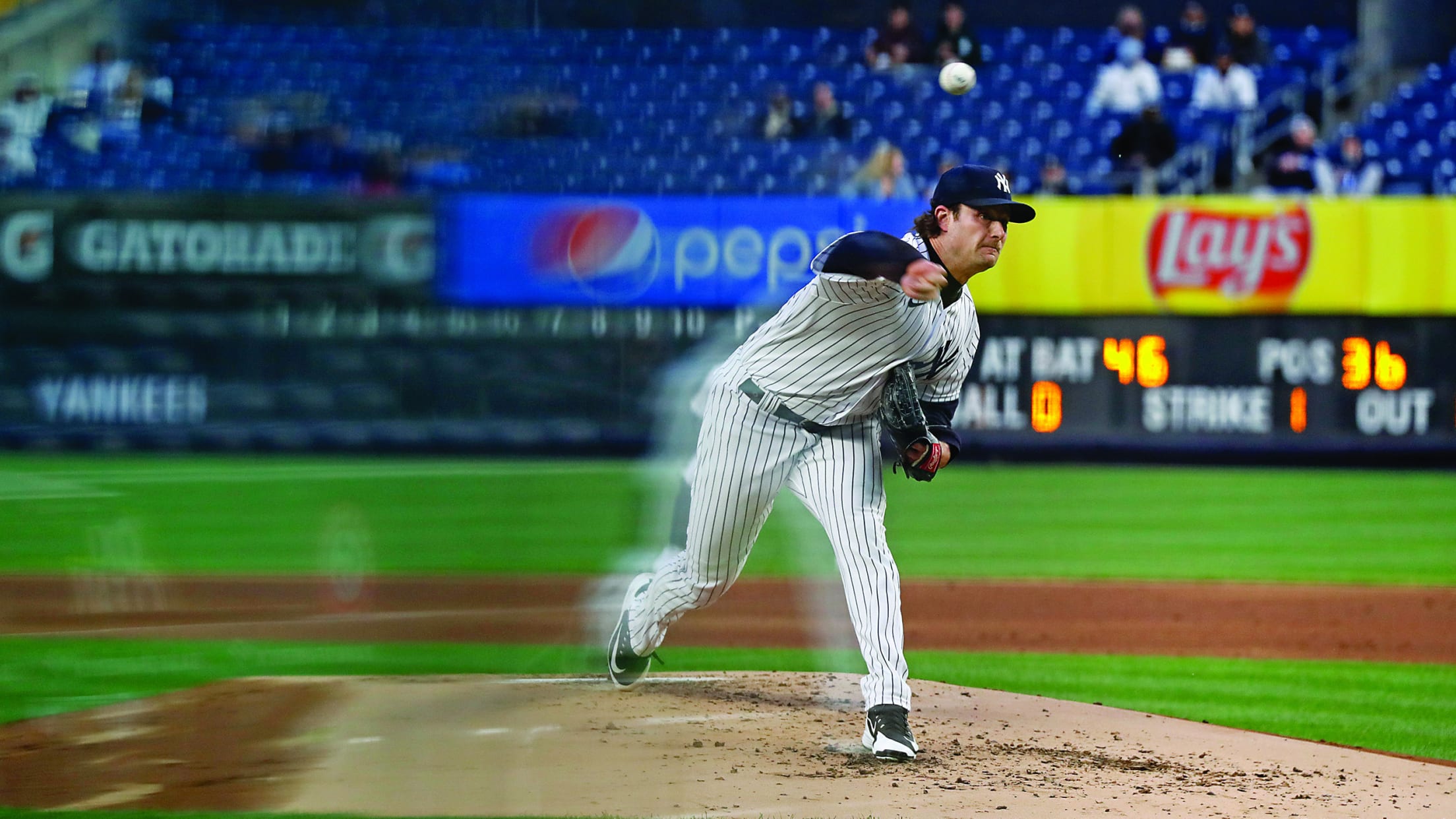 15 - 330 20210430_Detroit_AGH_1514