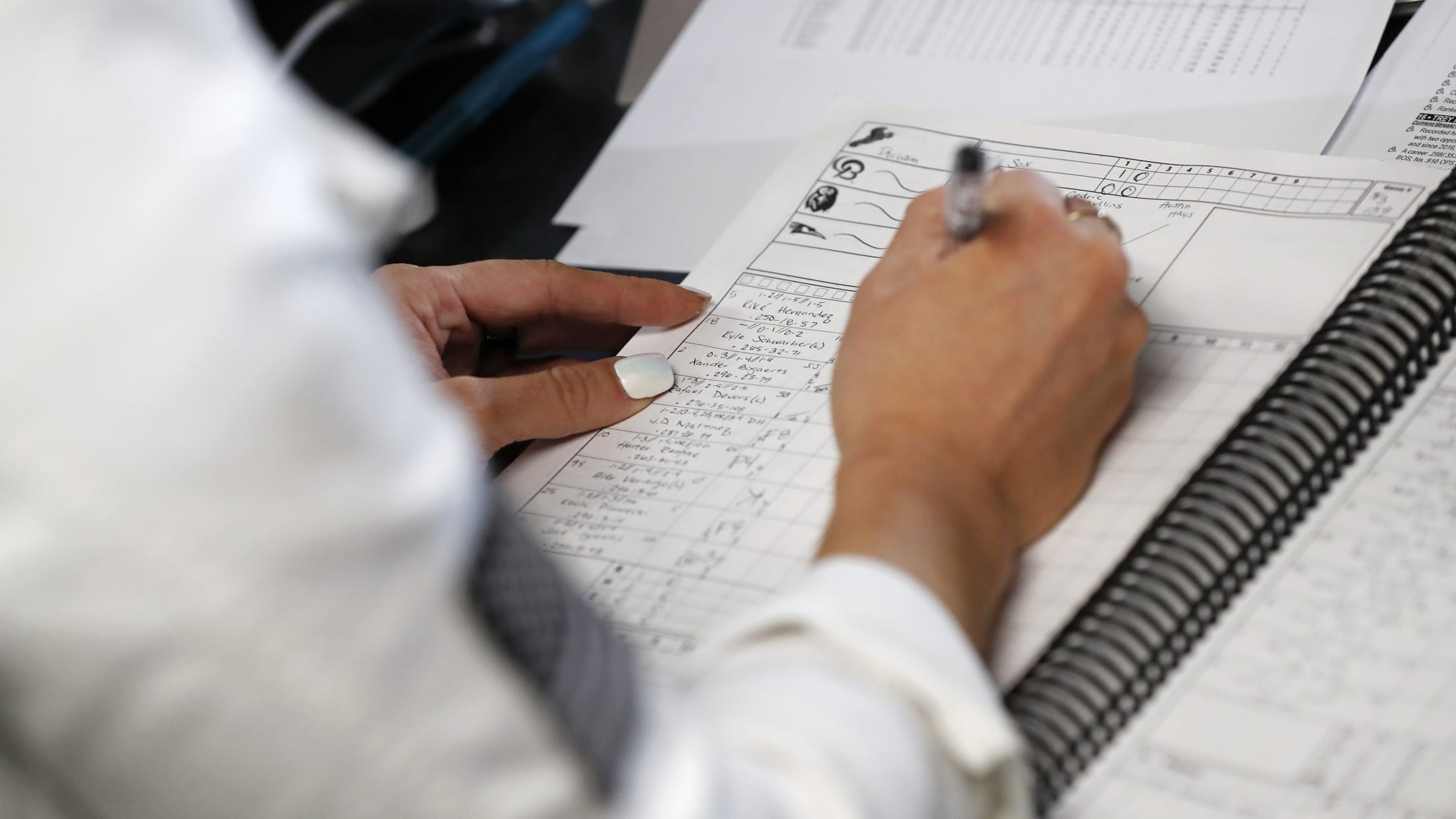 bal-melanie-newman-paving-her-path-to-the-majors-004