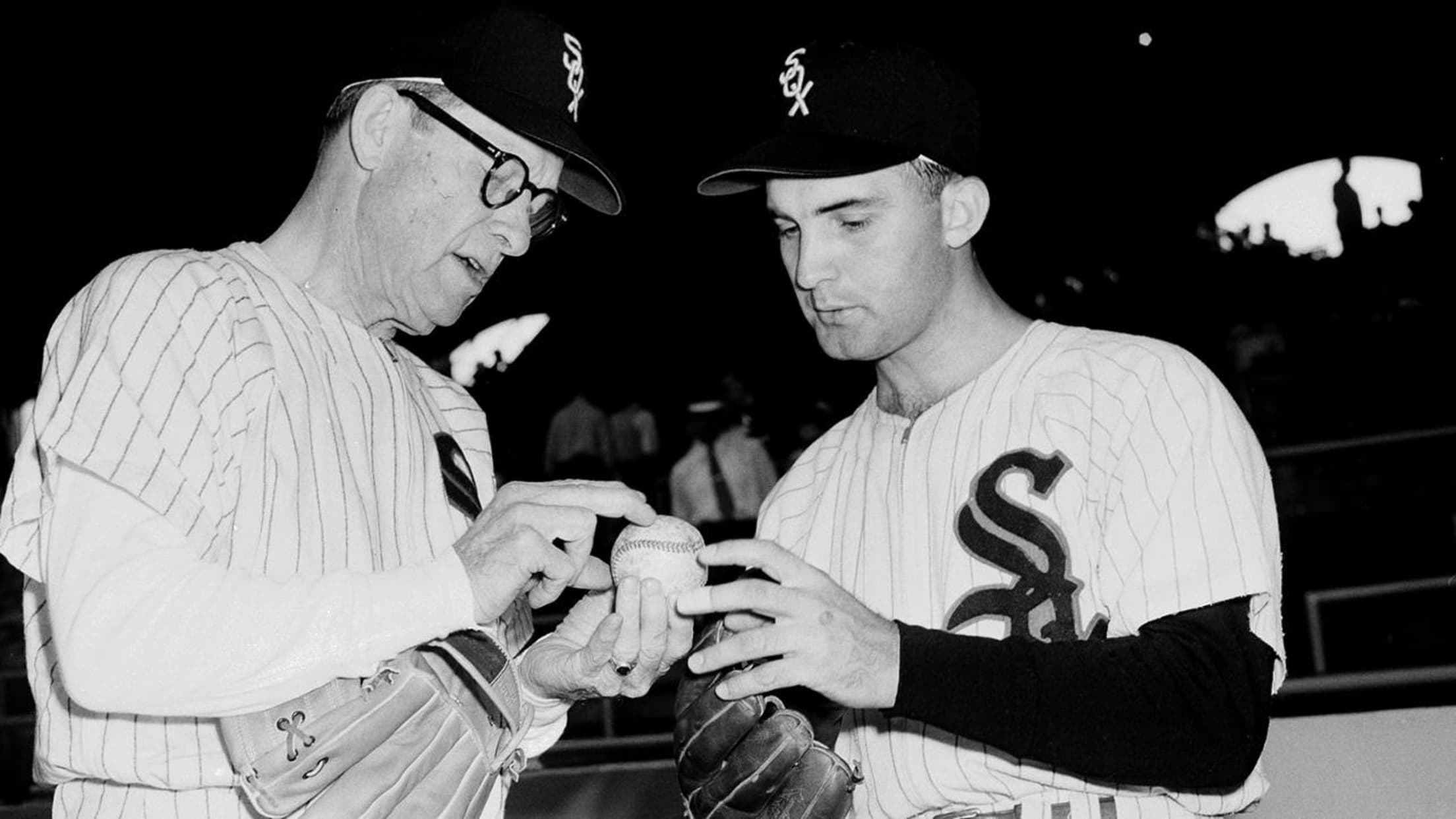 Long Time Chicago White Sox Pitcher To Have Number Retired