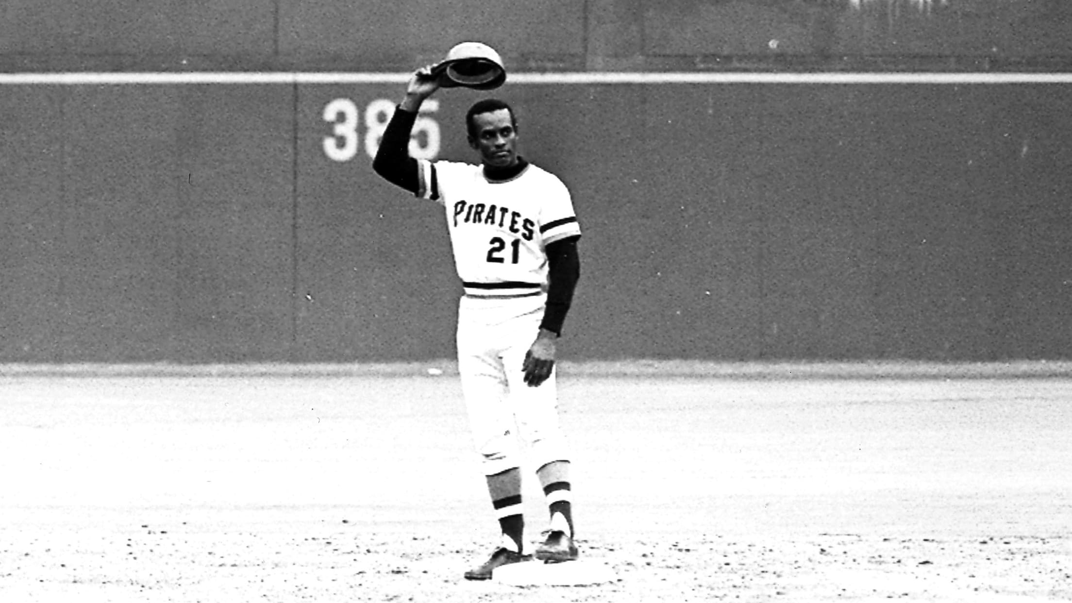 Braves Briefing: Today's Roberto Clemente Day across MLB - Sports