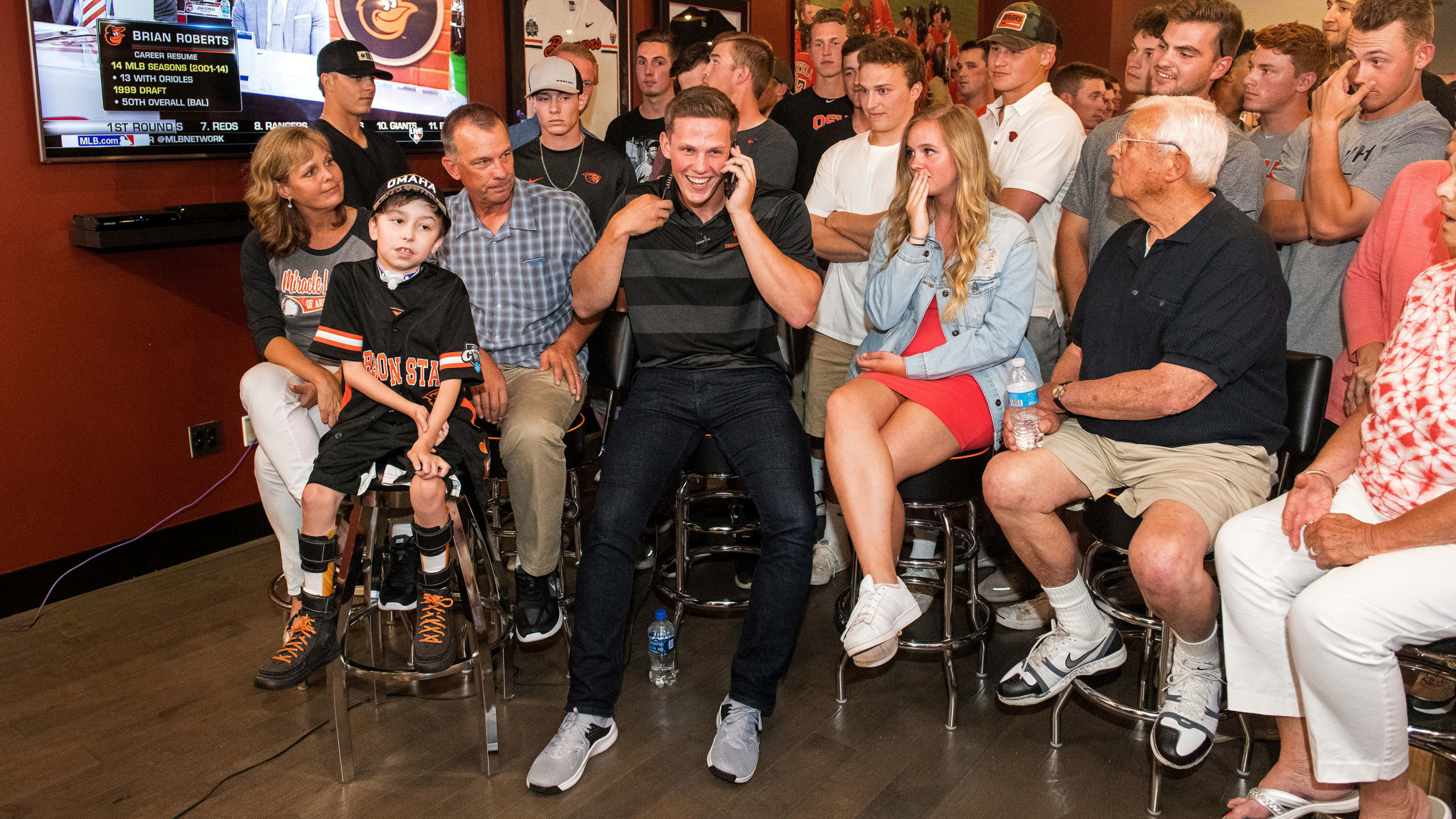 Mauer & Friends Kids Classic Charity Auction: Buster Posey