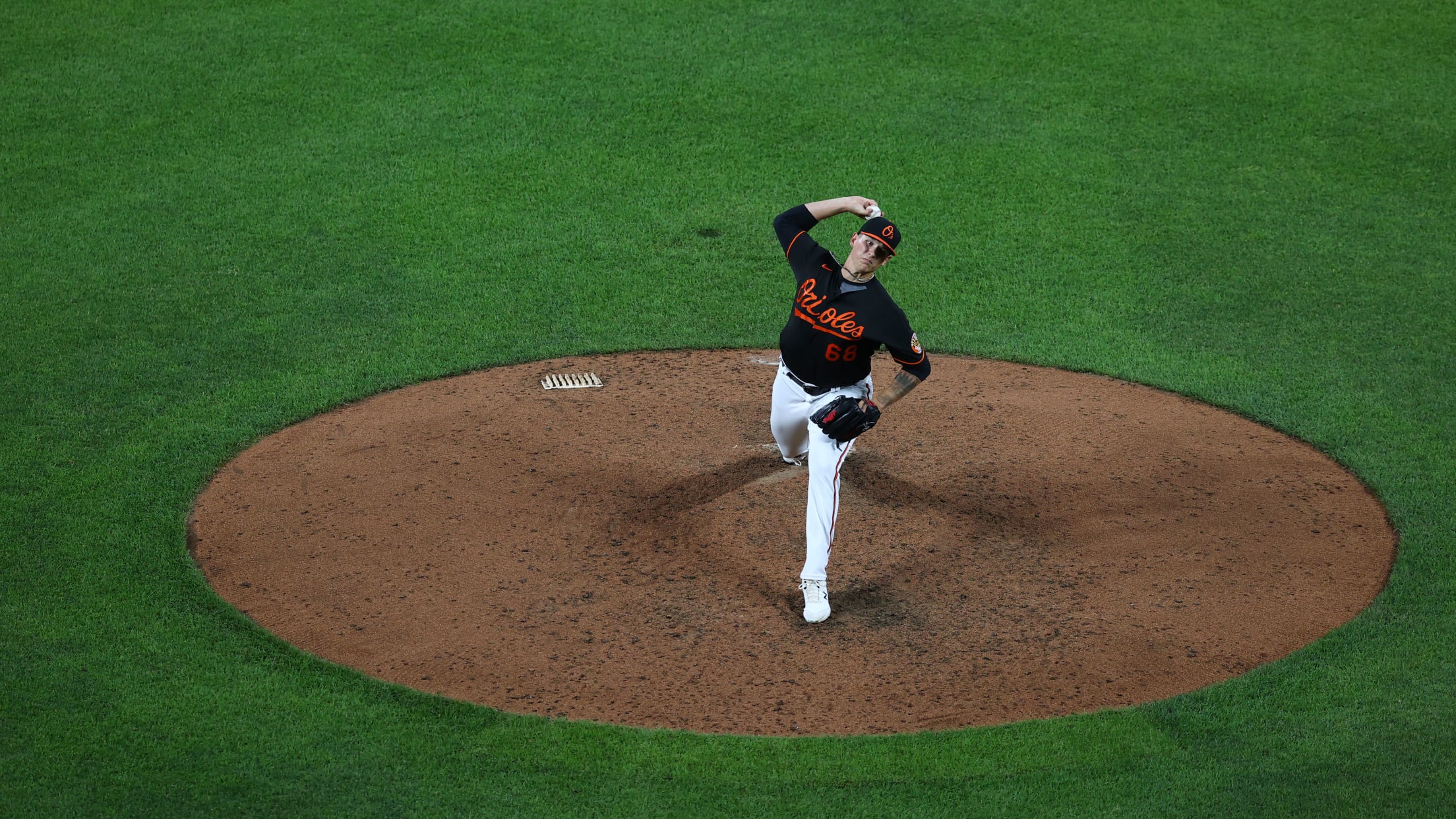 bal-rapid-questions-with-tyler-wells-003