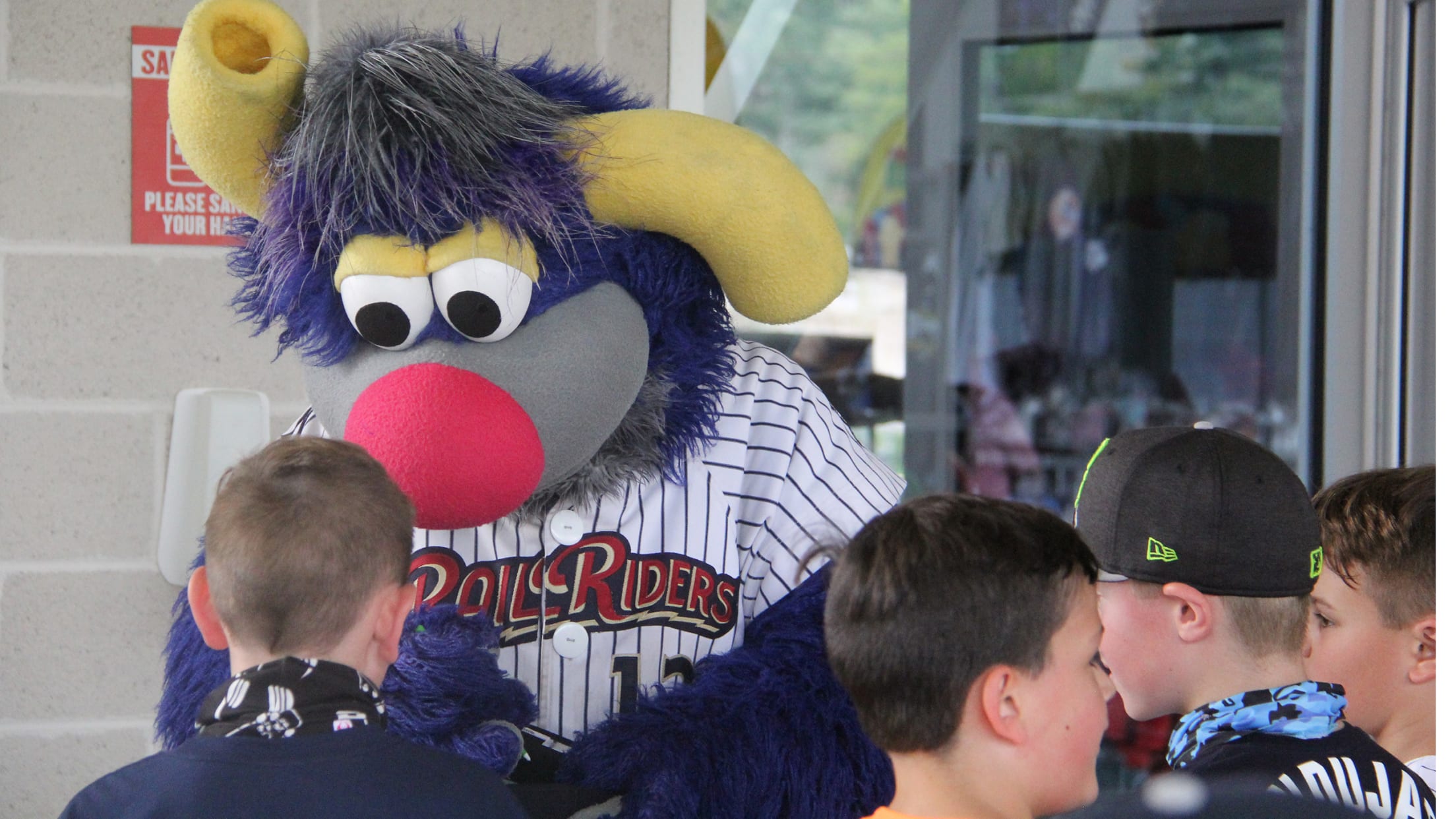 2568-Scranton-mascot-champ