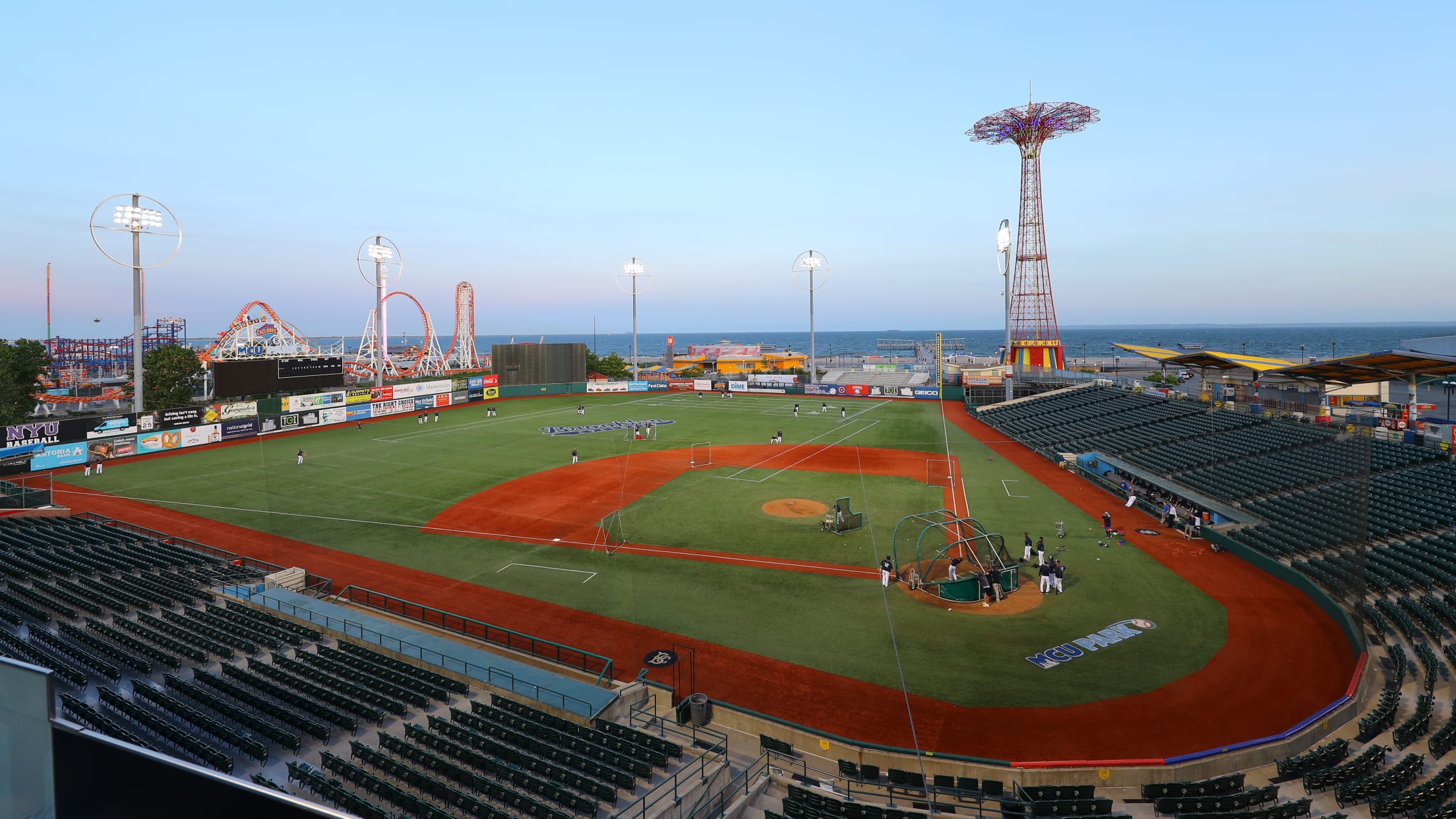 Brooklyn cyclones game jersey size medium