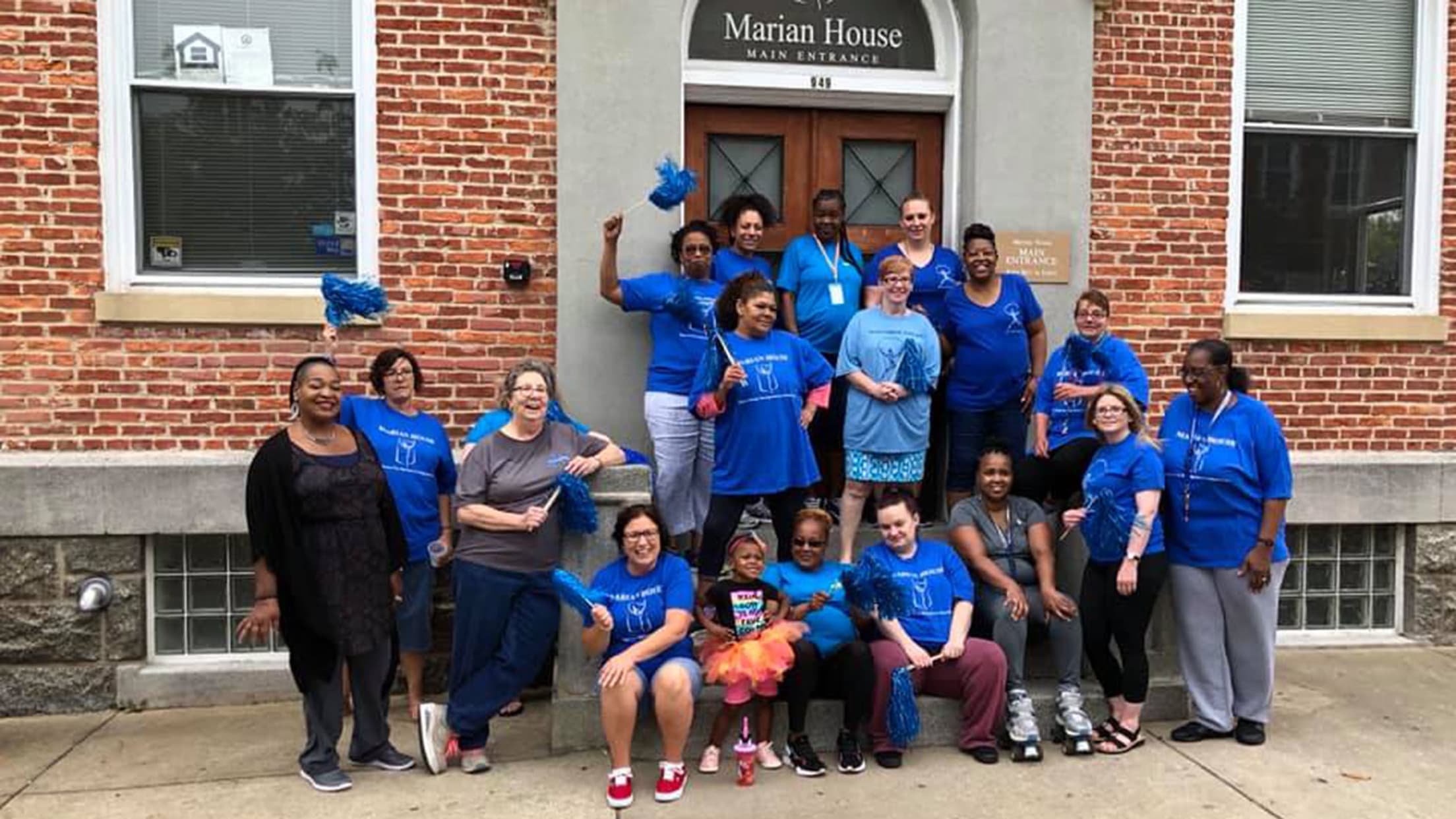 bal-demetria-boyd-photo-album-008-2568x1445