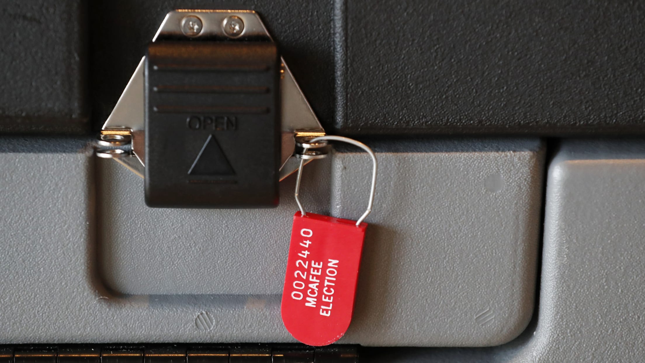 stepping-up-to-the-ballot-box-004