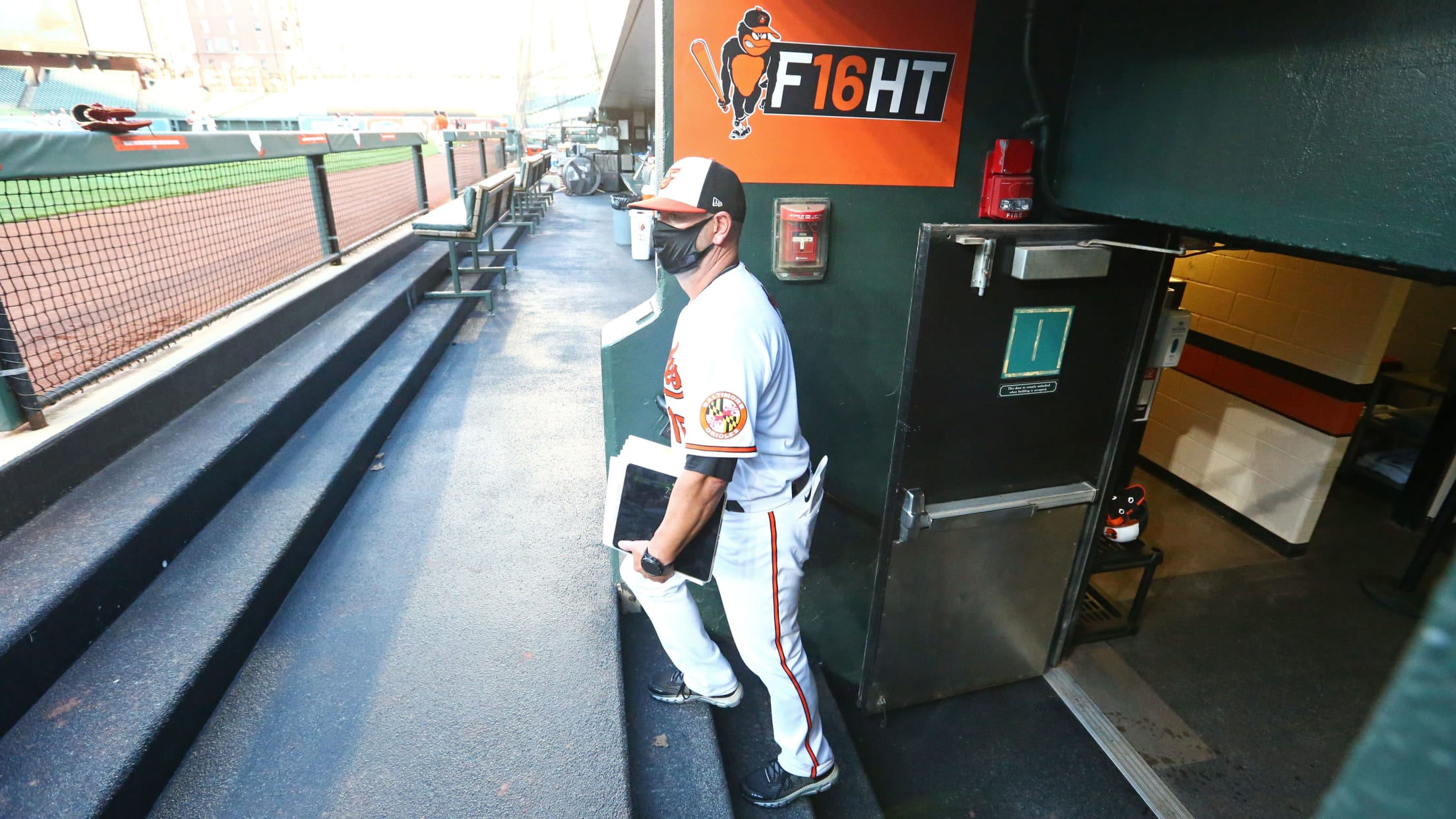 bal-the-ulitmate-comeback-006