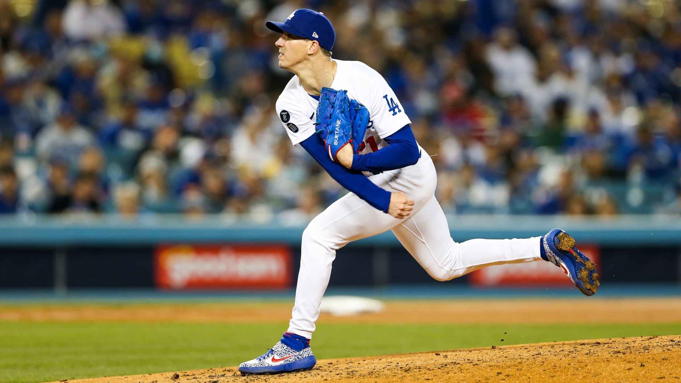 04_20211012RL_0794151