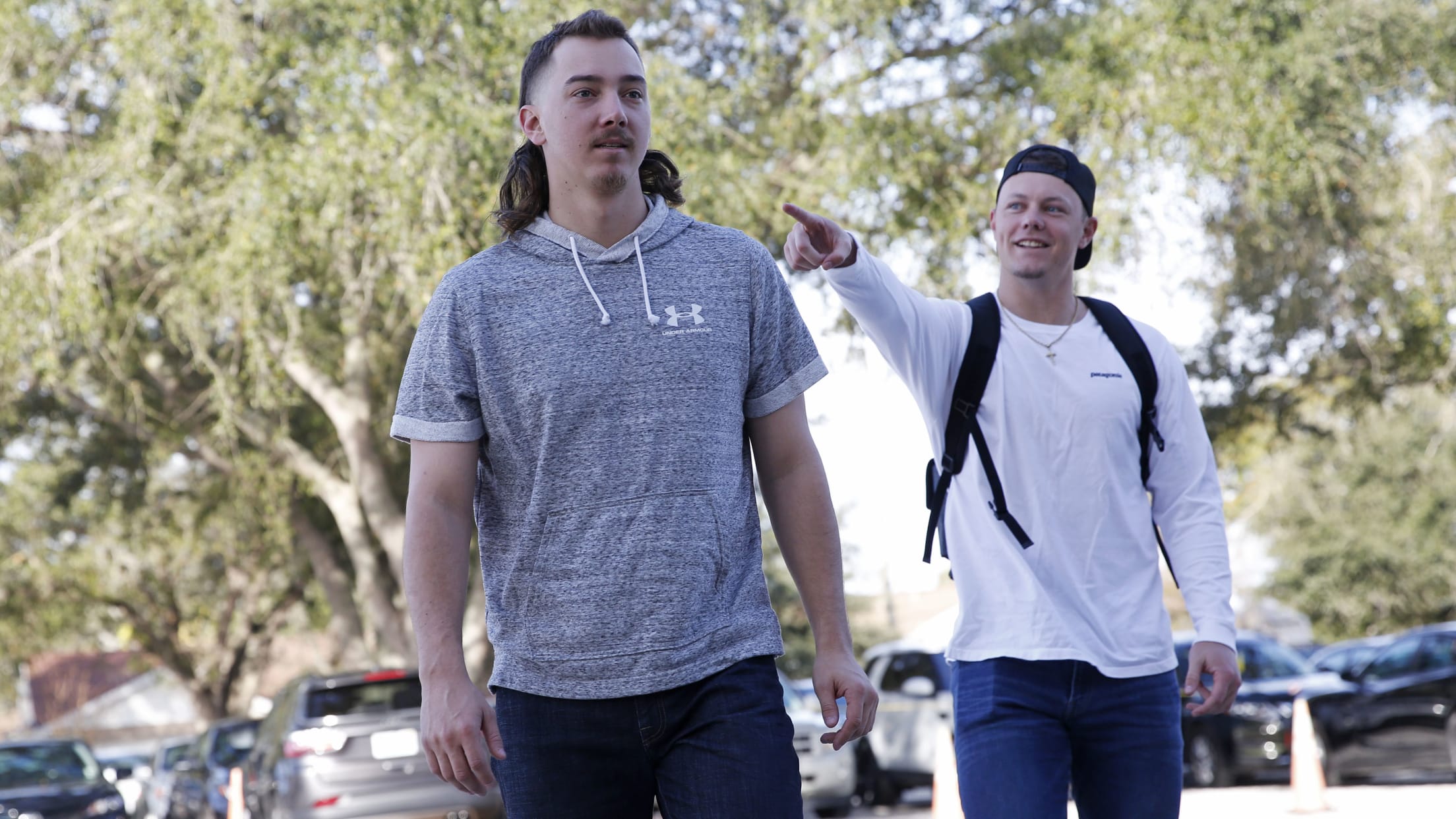 bal-an-unlikely-friendship-004