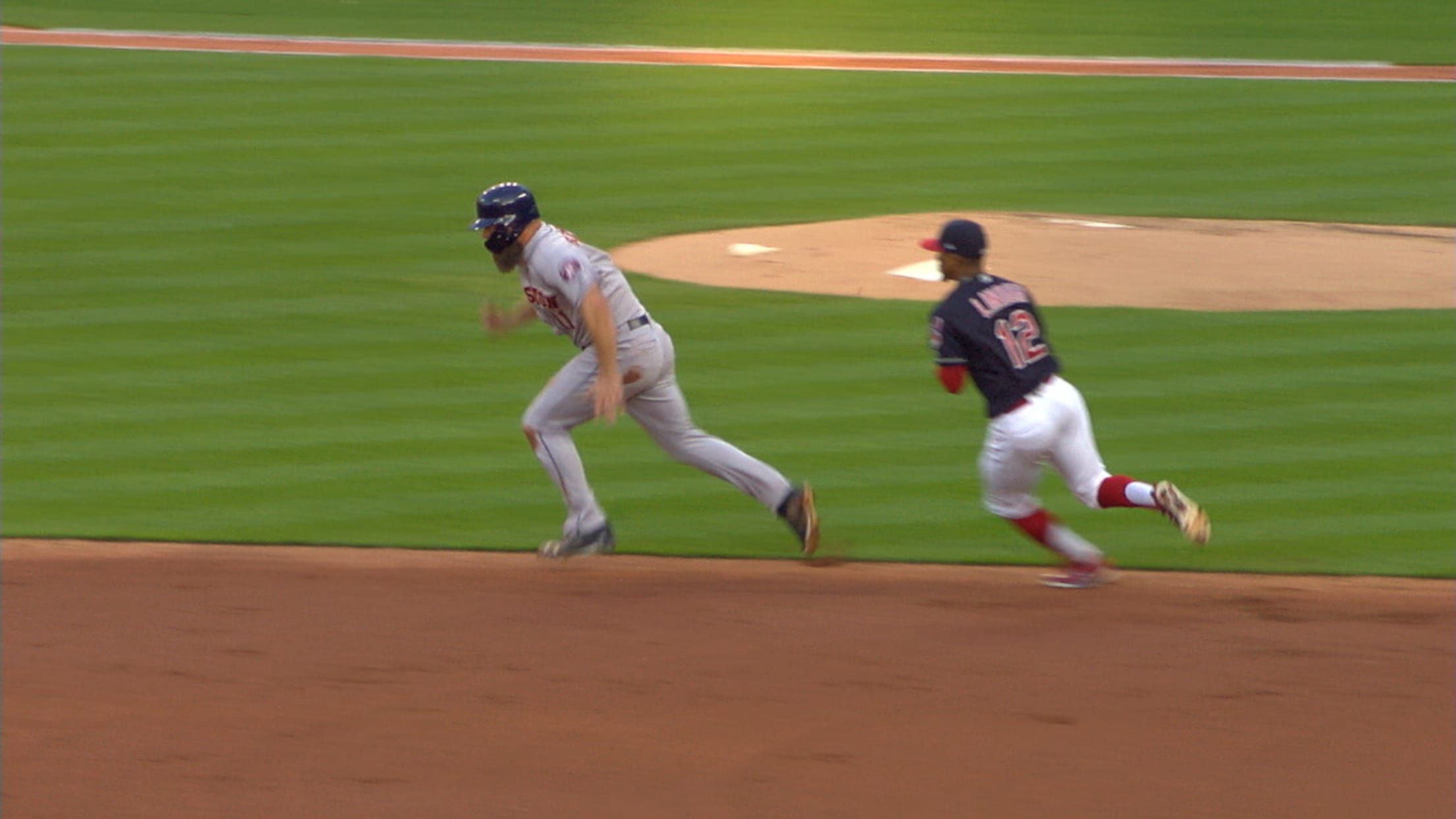 052518_gattis_faceplant.00_00_00_00.Still001