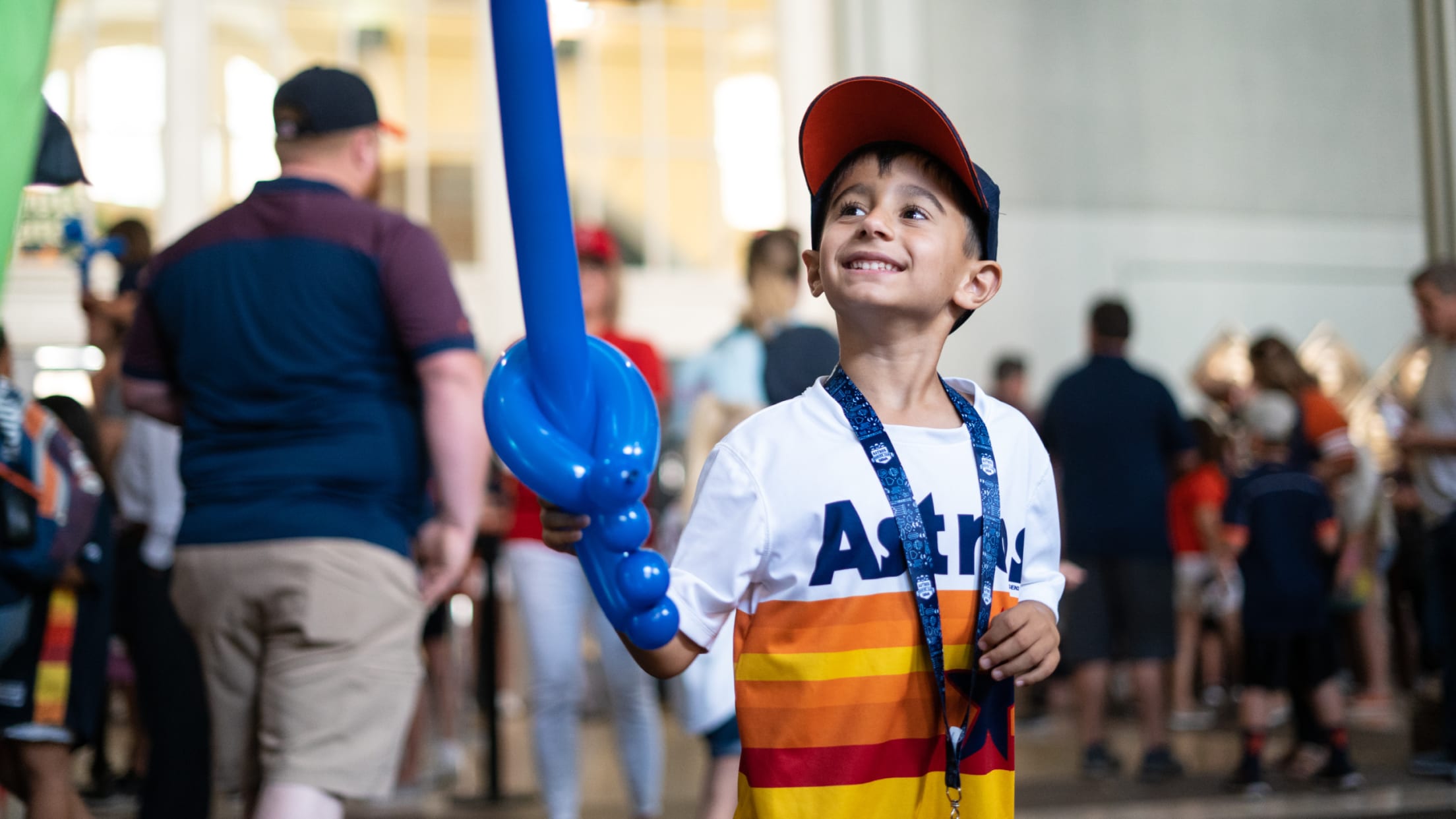 Academy Sports celebrates Astros' Opening Day by surprising kids with  shopping spree