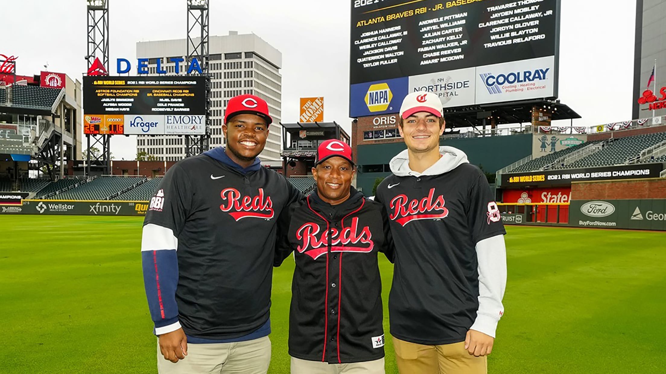 Cincinnati unveils mural dedicated to Reds Hall of Famer Joe Morgan