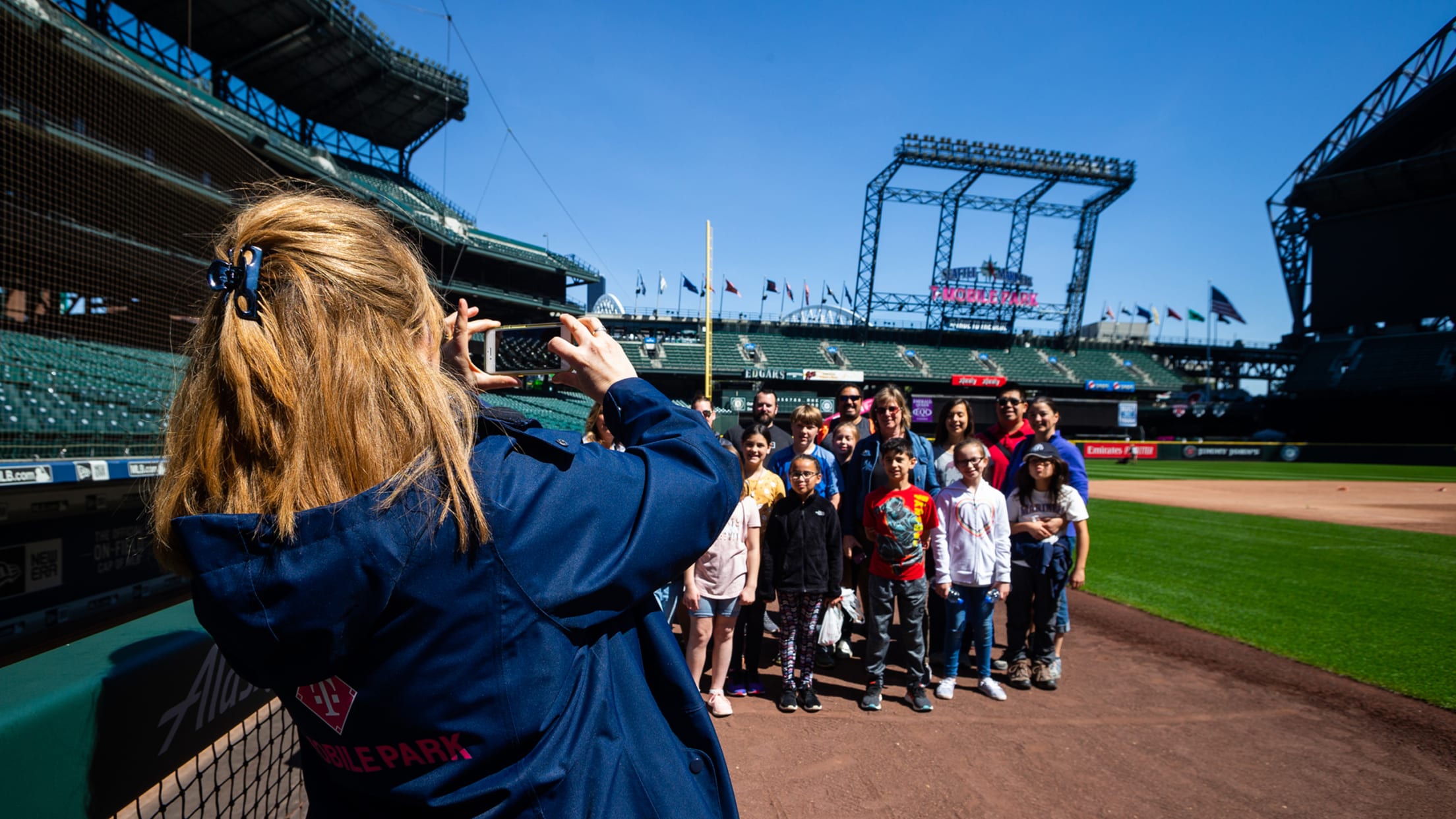 Seattle Mariners on X: RT @MarinerMoose: Now you can take me everywhere  you go! Check out the @TMobile Moose on the Loose AR Experience on the  Ballpark App for… / X