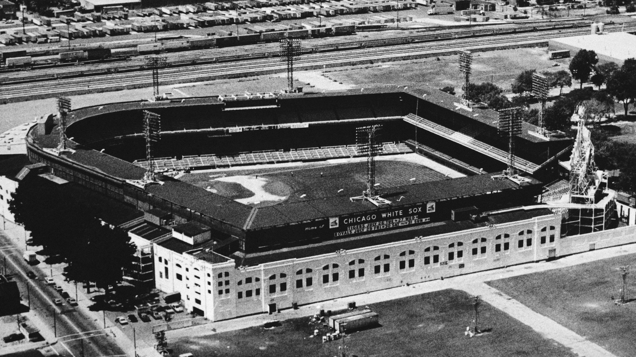 Chicago White Sox - Comiskey Park (1910 to 1990) - Home Fields