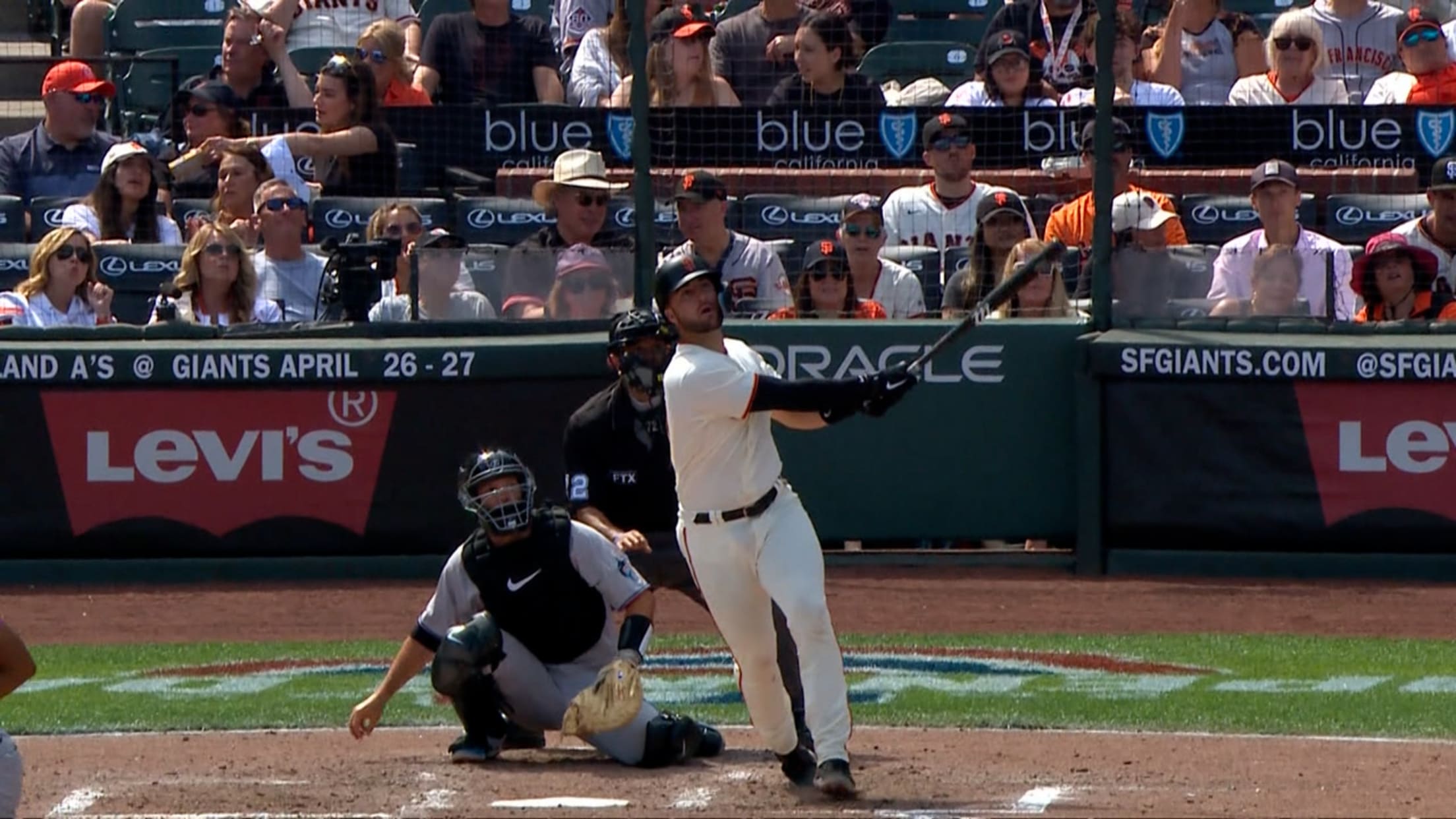 Joey Bart crushes a solo home run