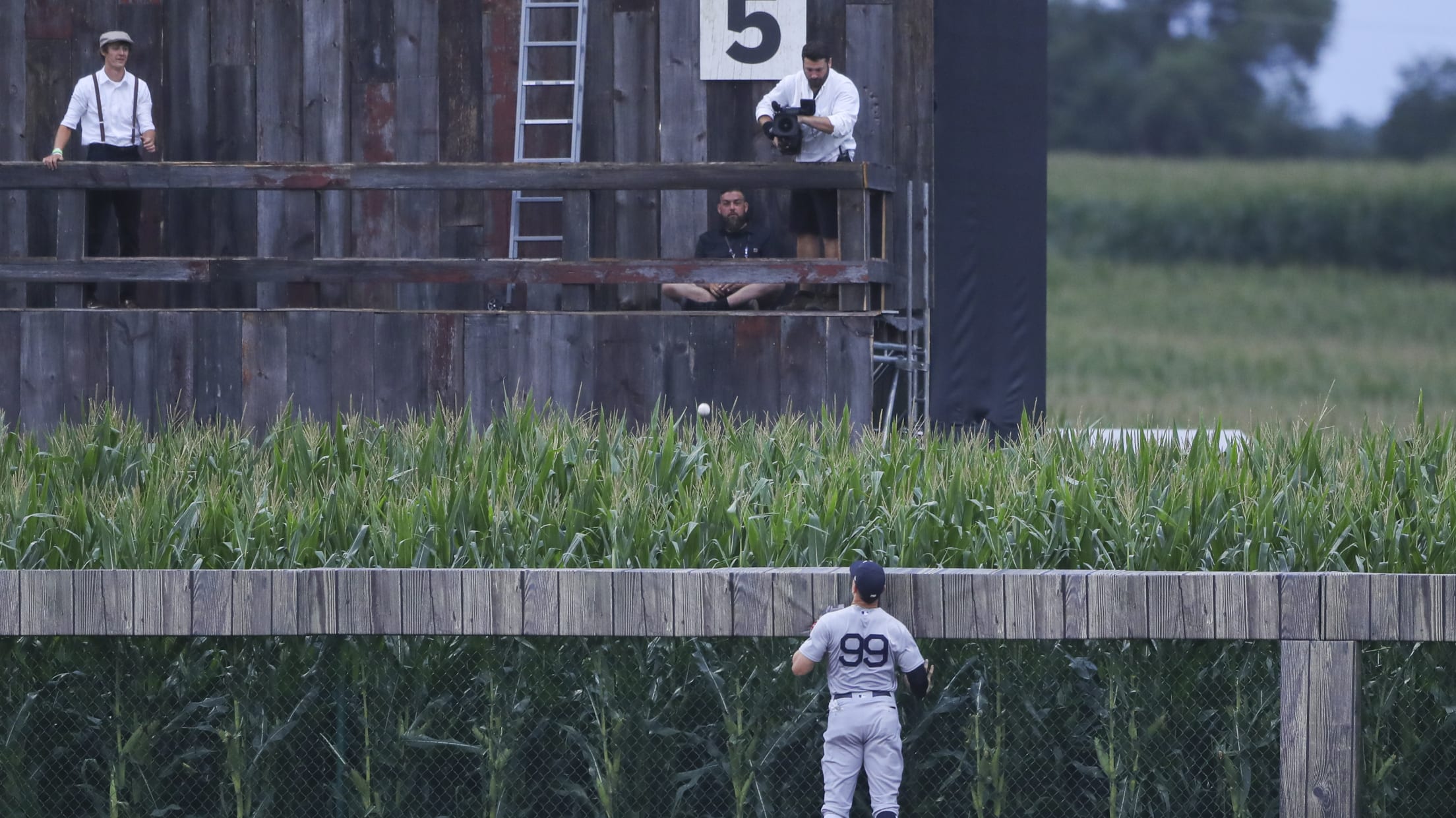 Photos of MLB's Field of Dreams stadium before Yankees-White Sox game