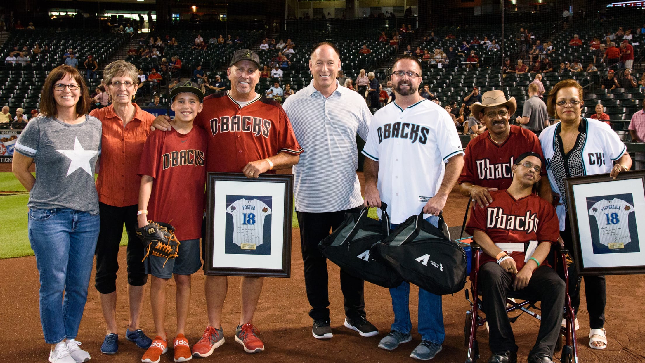 Diamondbacks' Luis Gonzalez reflects on the benefits of summer camp