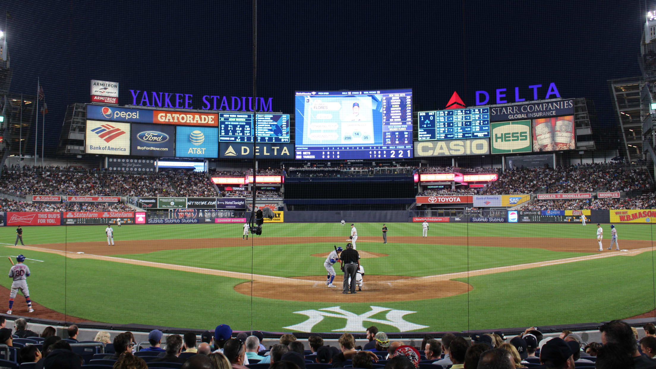 Yankees Premium Suites New York