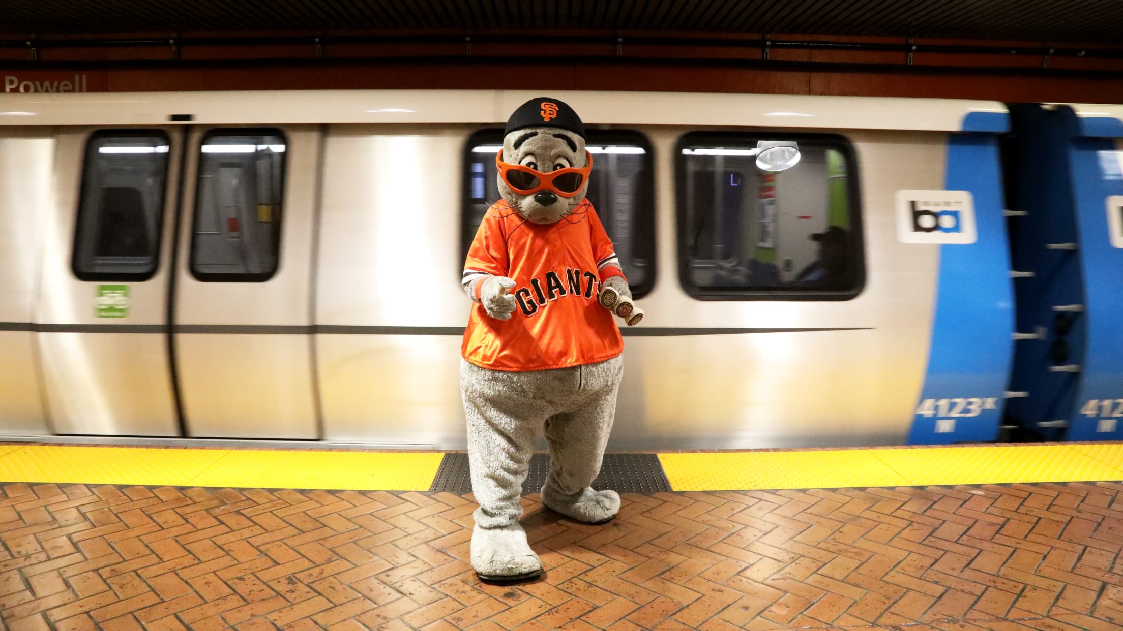 How to get to Giants Dugout Store - AT&T Park in Soma, Sf by Bus, Light  Rail, BART or Train?