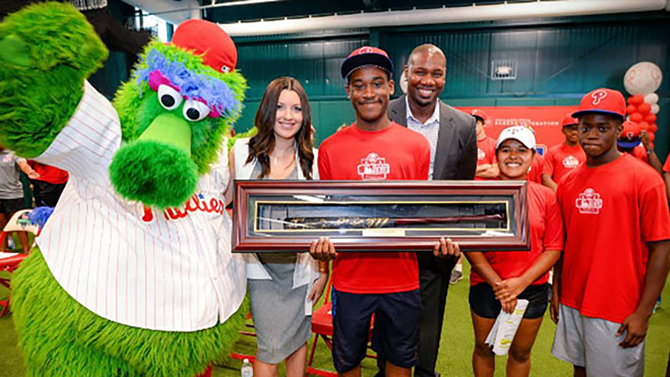 X \ Philadelphia Phillies على X: Ryan Howard Training Center at Phillies  MLB Urban Youth Academy at Marian Anderson Recreation Center is now open!