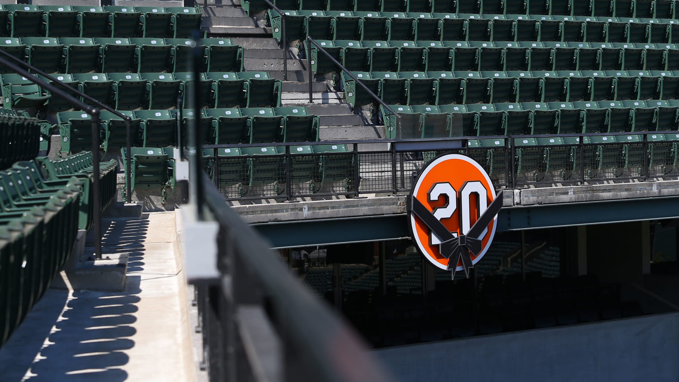 bal-there-was-only-one-frank-robinson-002