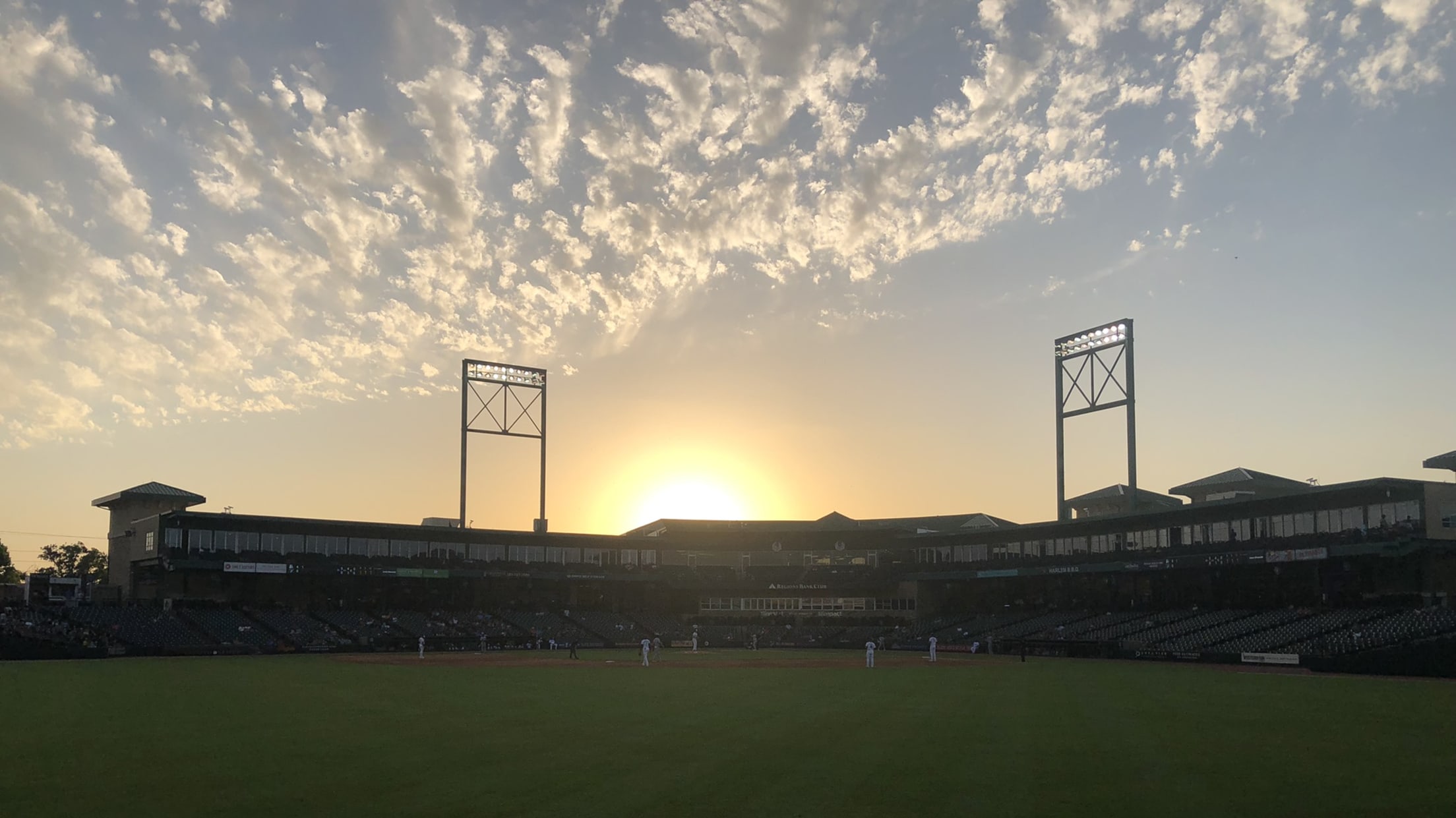 Philadelphia Phillies New Era Women's Spring Training Sunset