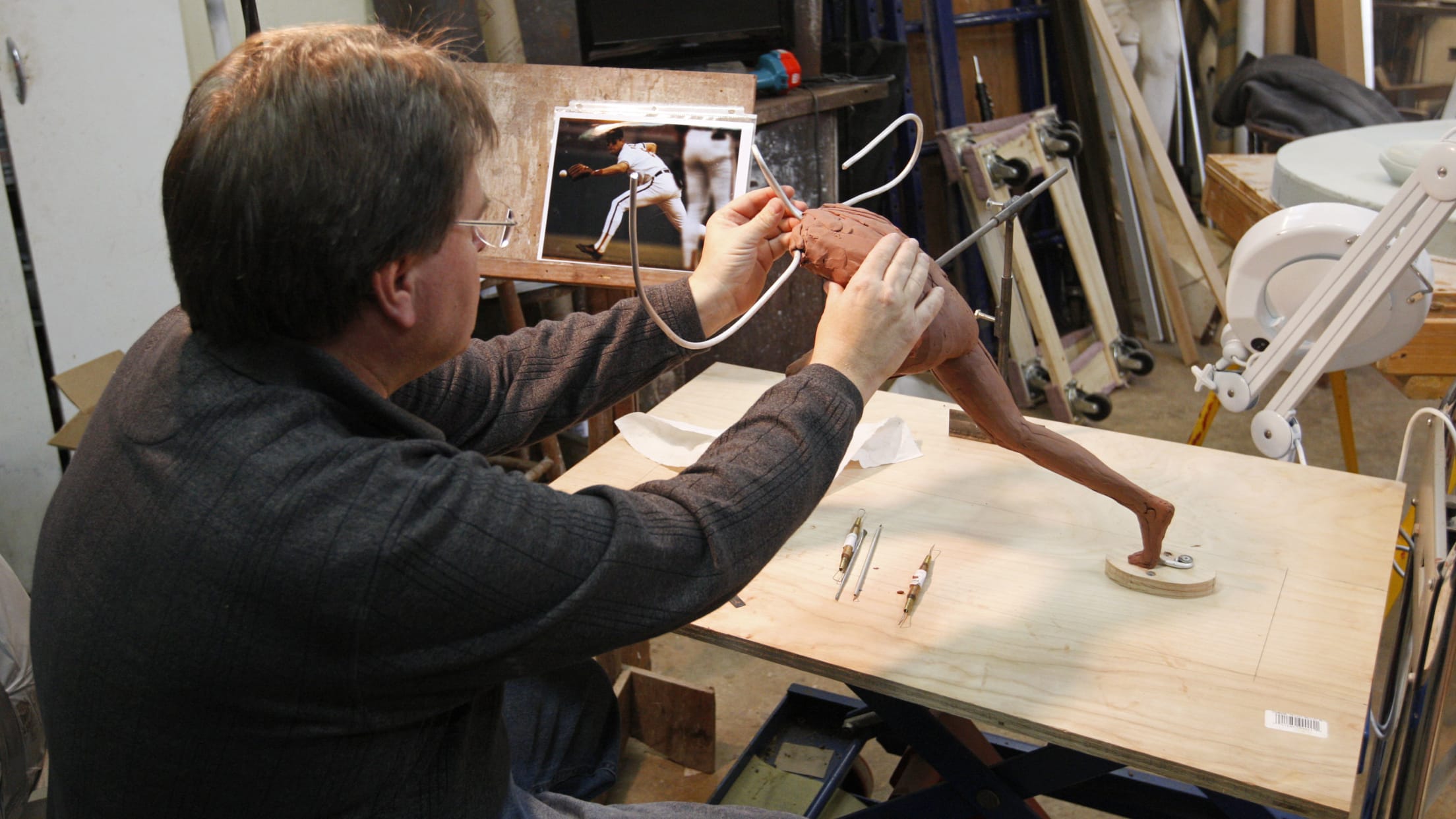 bal-the-sculptor-behind-the-orioles-legends-001