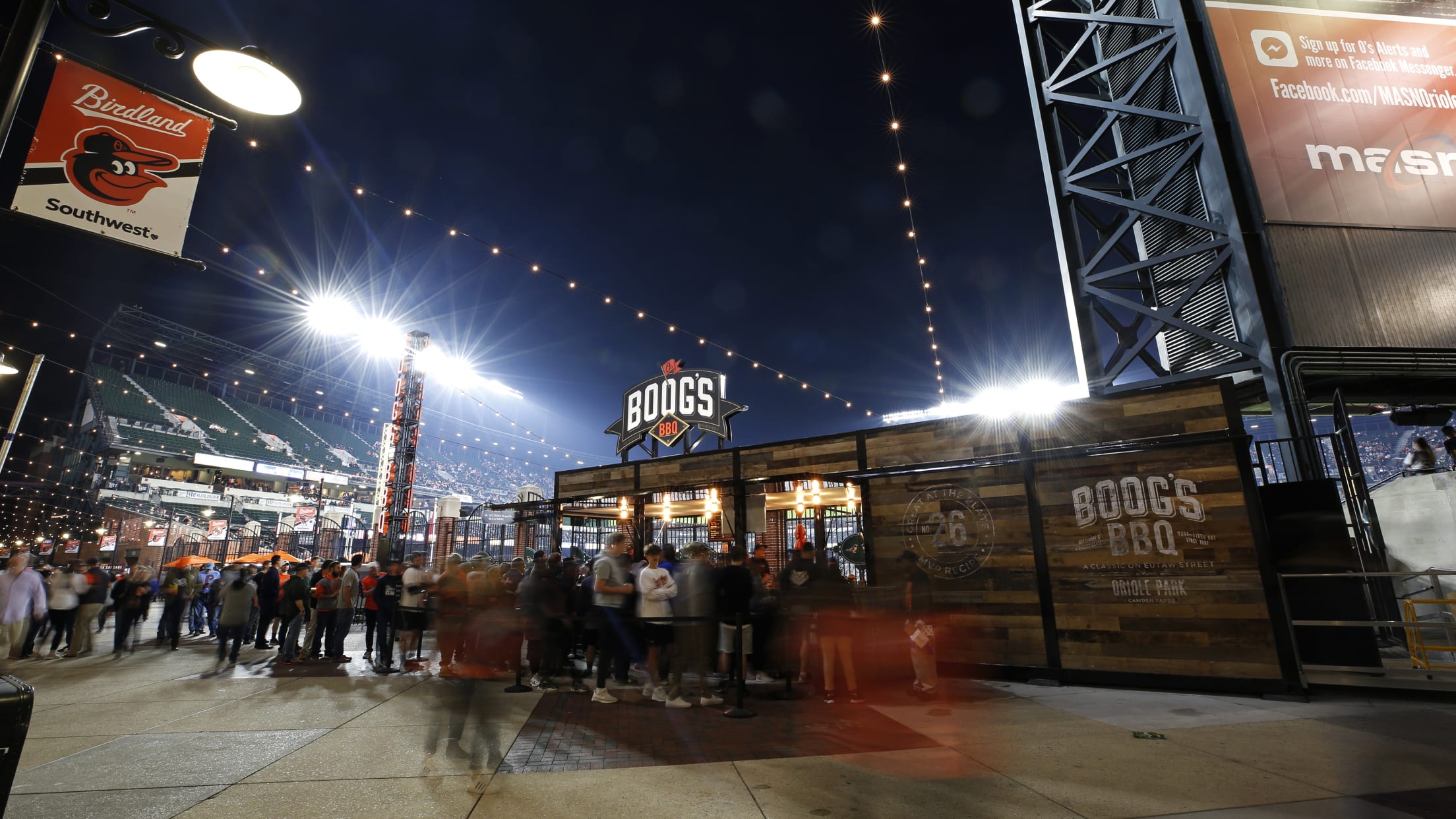 bal_celebrating-boog-powells-80th-birthday-002