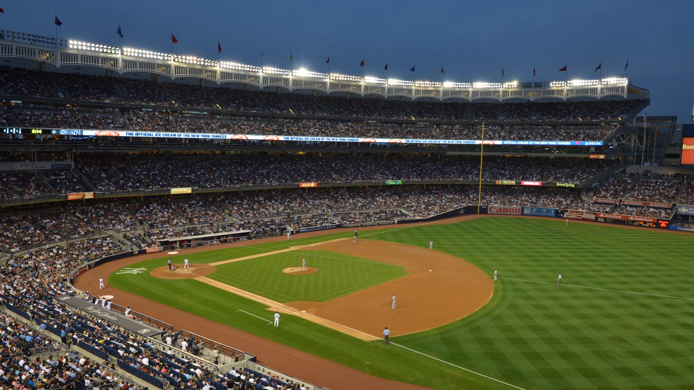 Buy Yankees Premium Suites