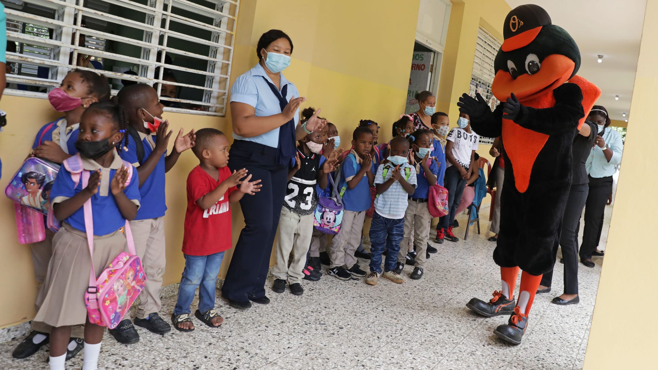 bal-orioles-break-ground-on-new-dominican-academy-4c