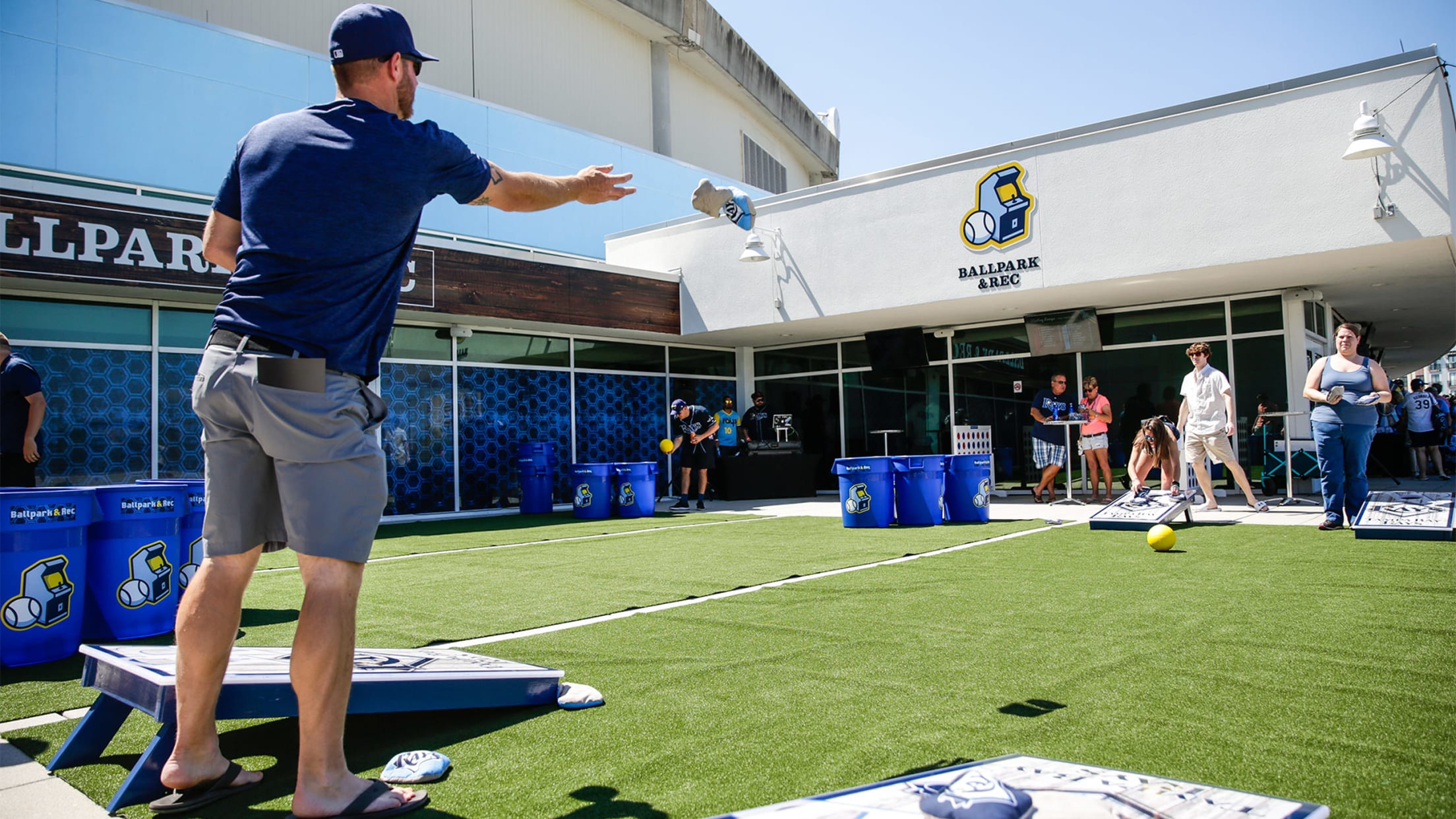 Amscan Sports & Tailgating MLB Party Tampa Bay Rays Luncheon