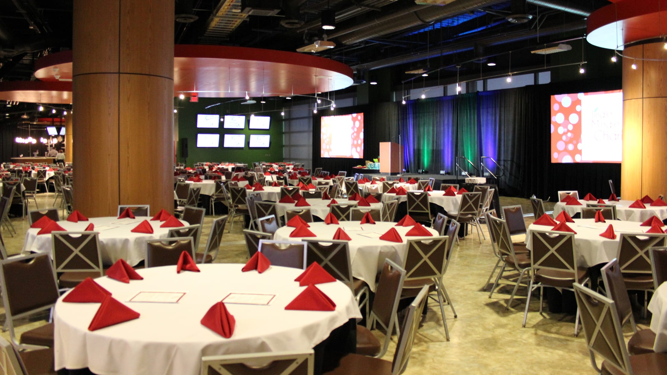 redbird club busch stadium