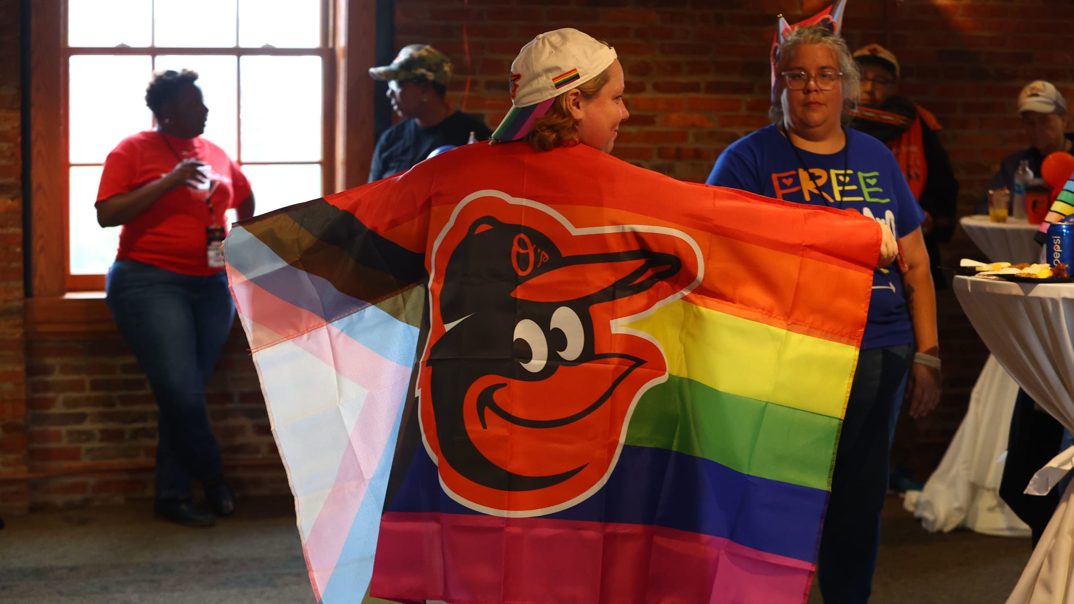 Homestand in Focus  617 - 622-033