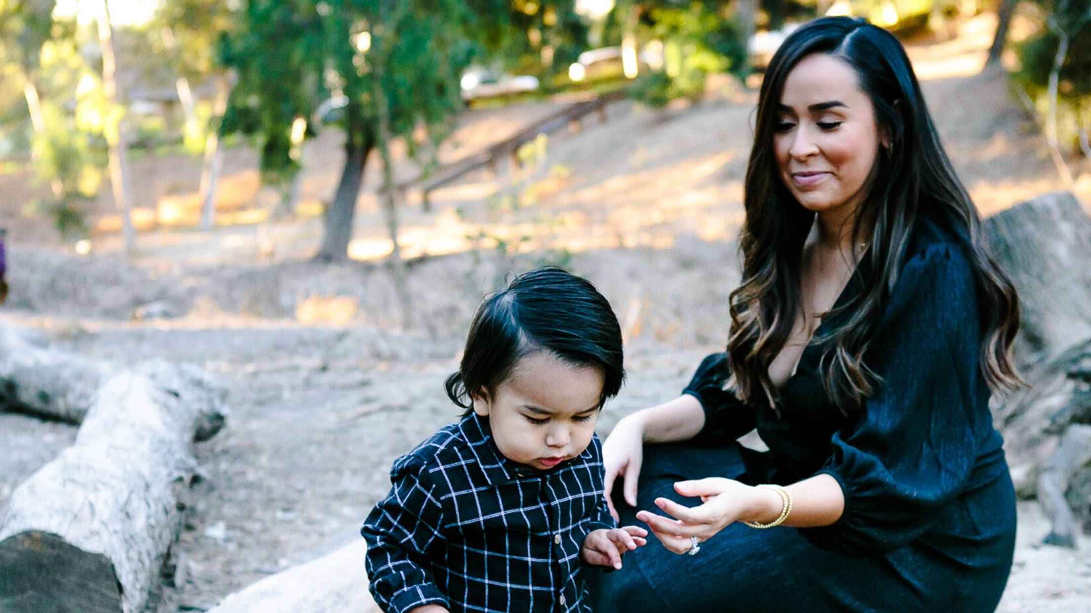 bal-balancing-motherhood-as-a-baseball-wife-008