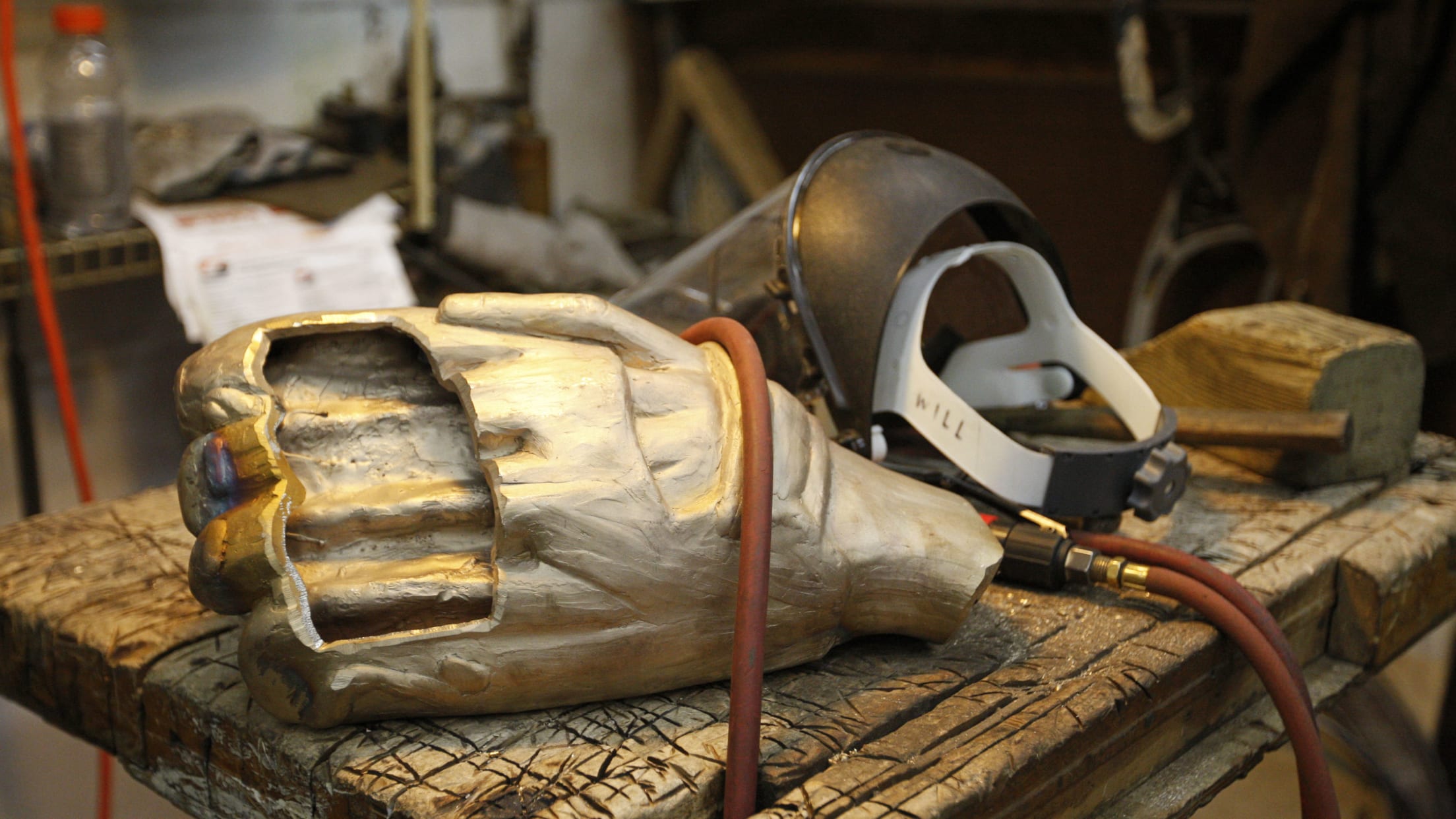 bal-the-sculptor-behind-the-orioles-legends-012