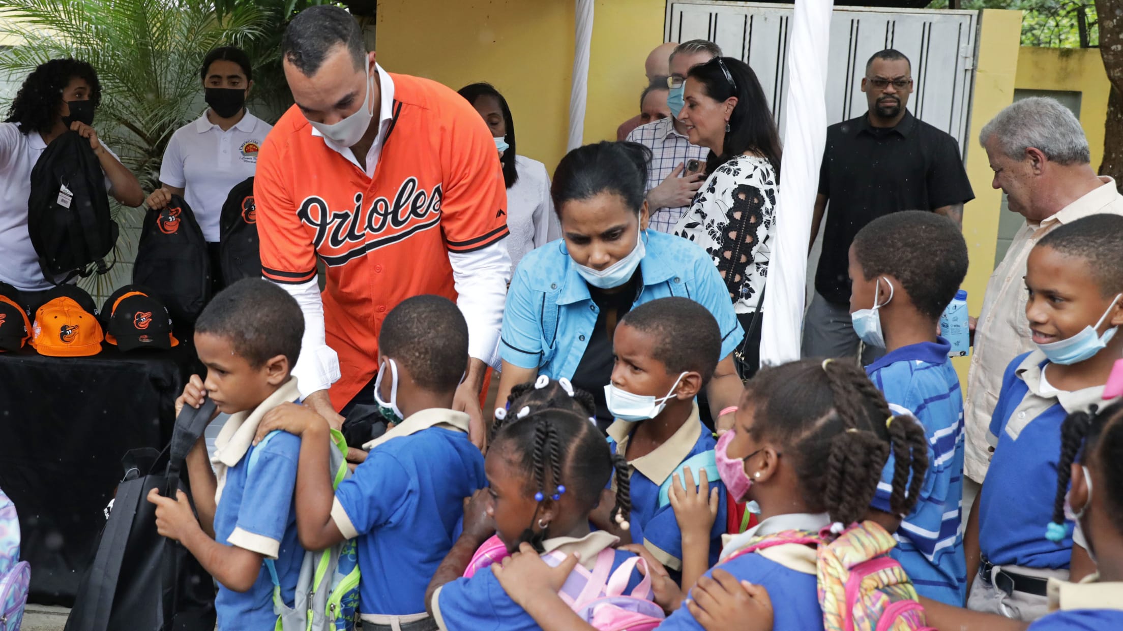 bal-orioles-break-ground-on-new-dominican-academy-6b