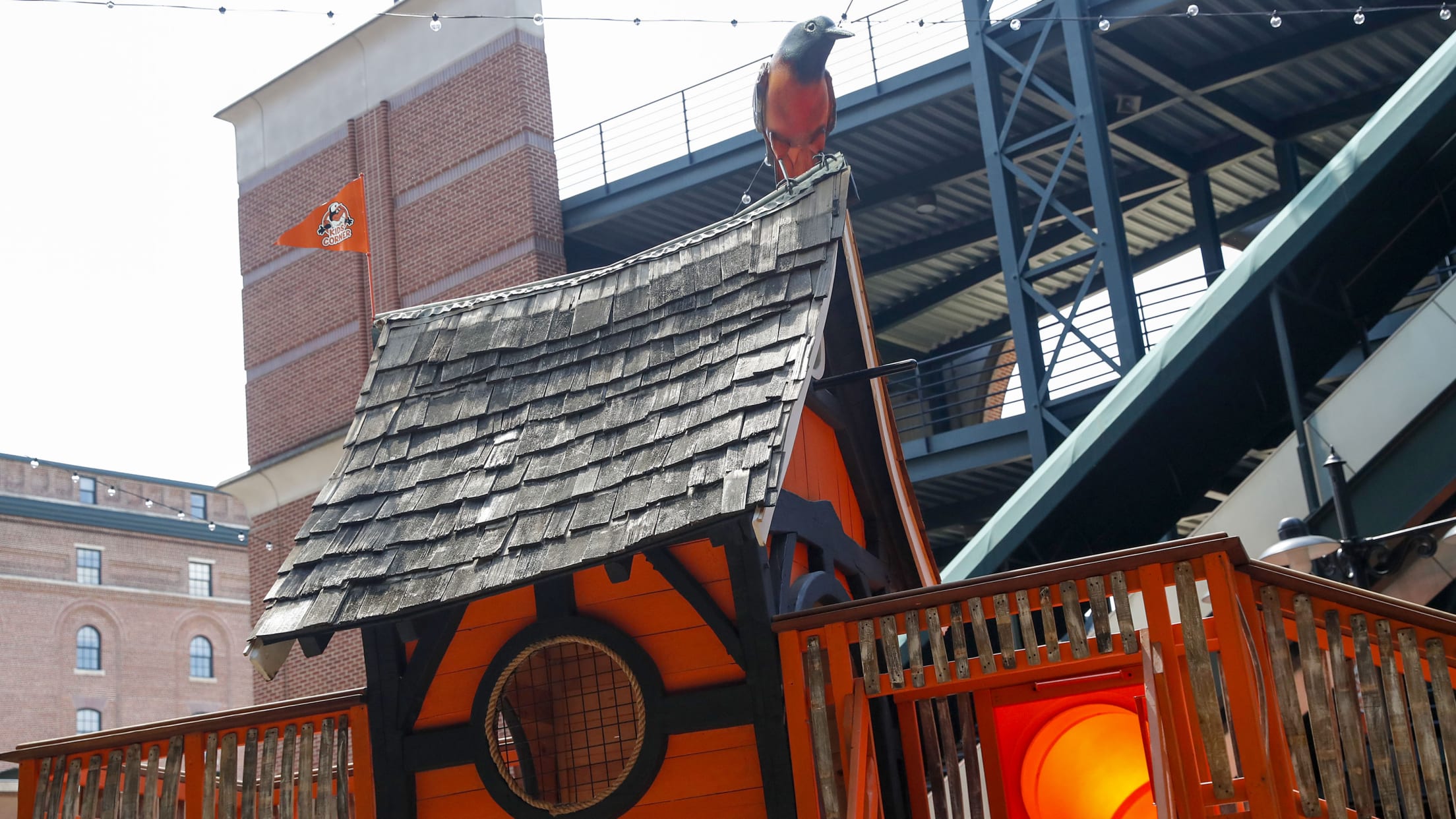 The Bird's Eutaw Street Dash - Digital Kids Corner 