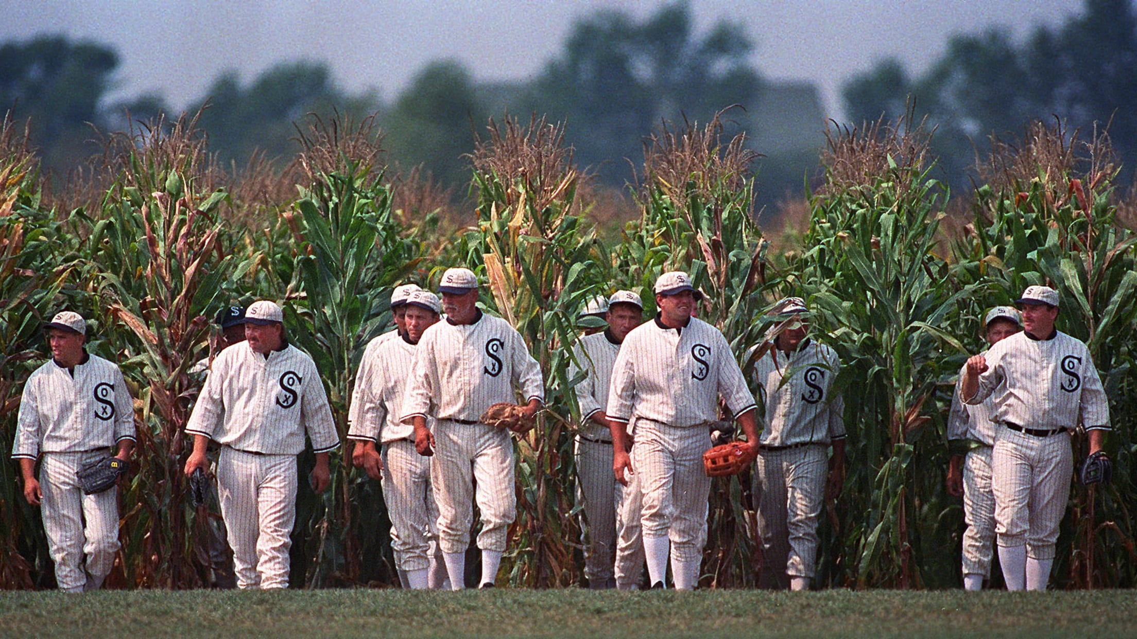 2568x1044 Field of Dreams ghost player 1997