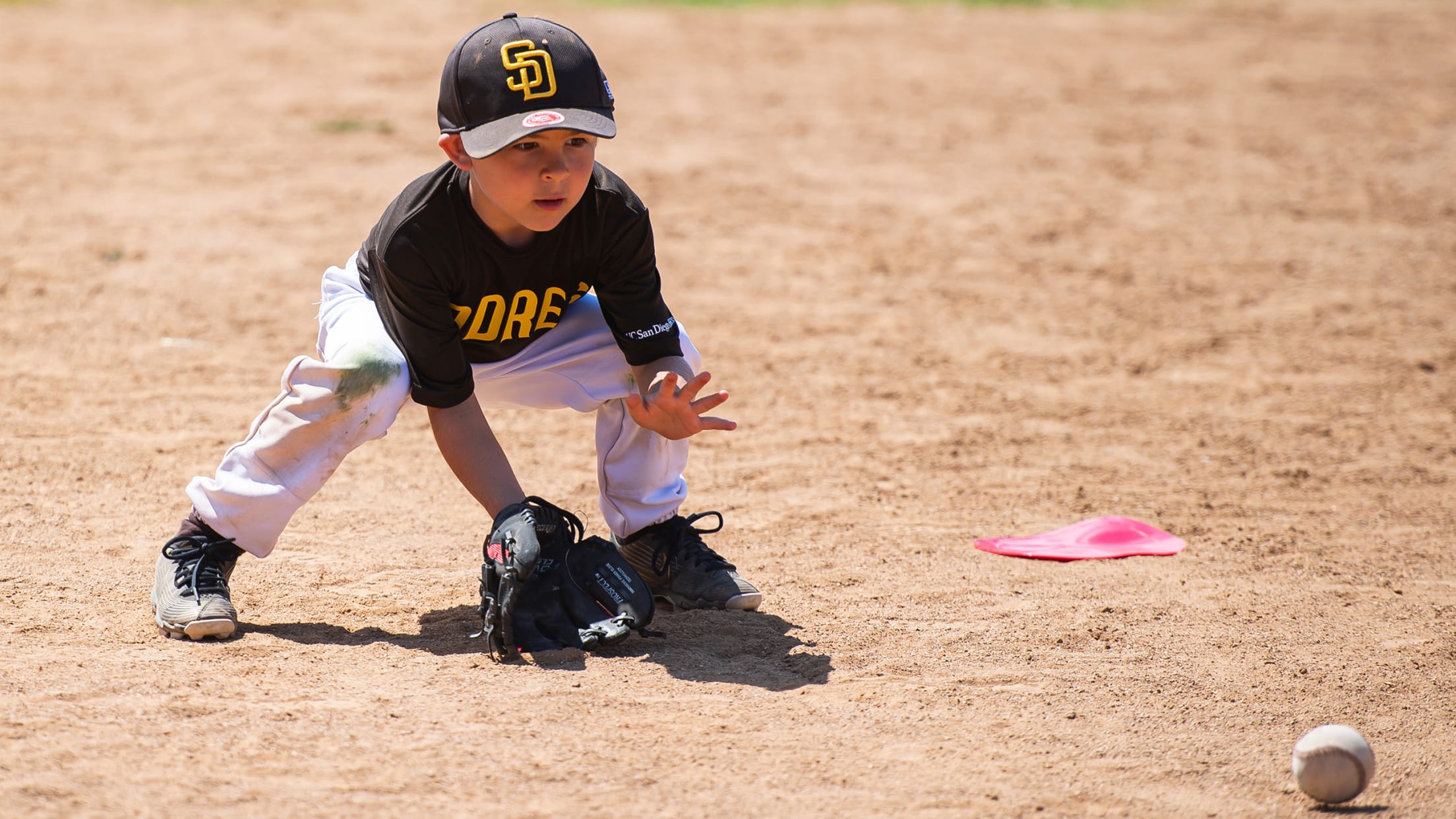 Padres Community | Play | Baseball & Softball Camps | San Diego Padres