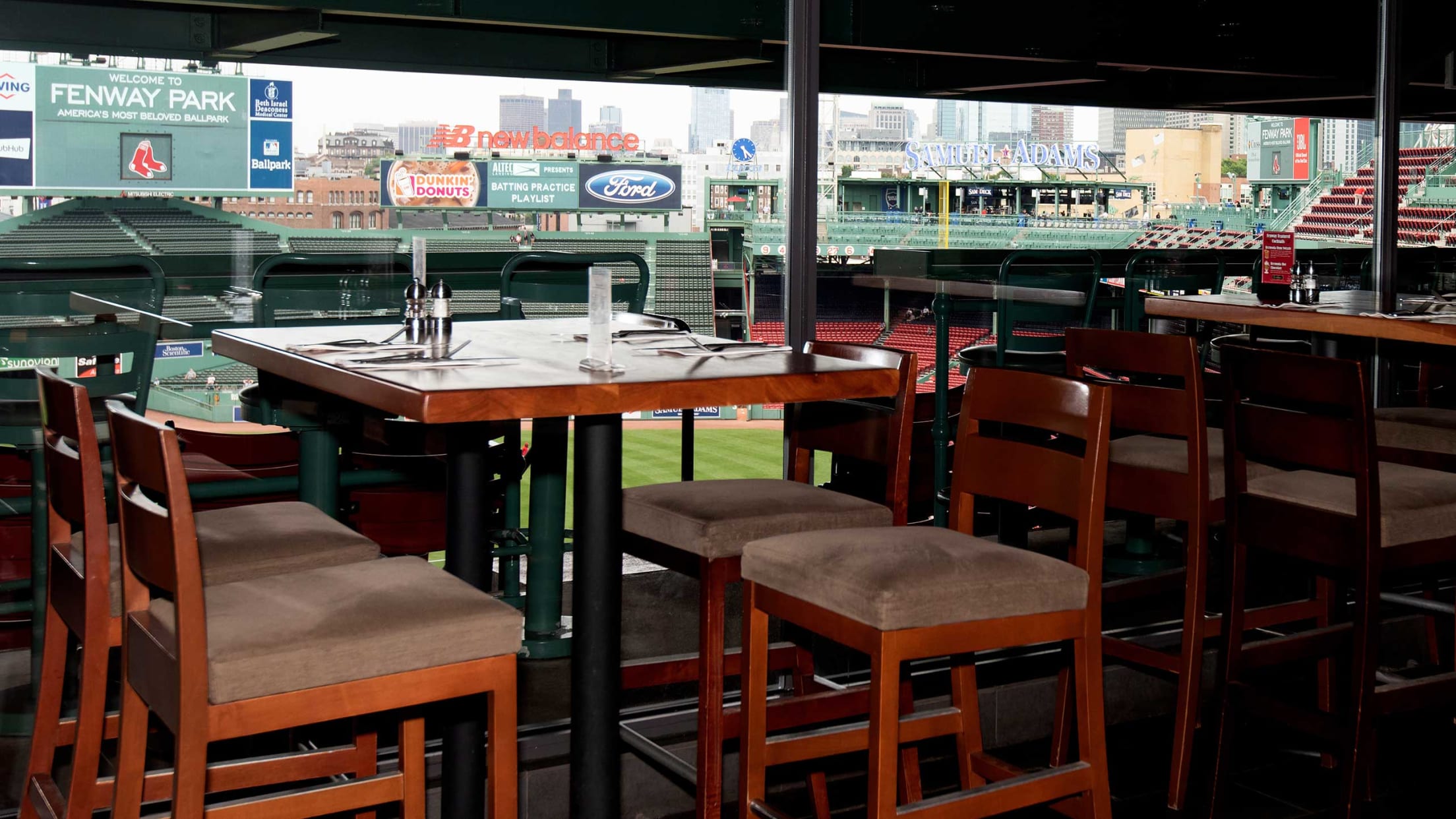 Red Sox to open private club for season ticket holders at Fenway