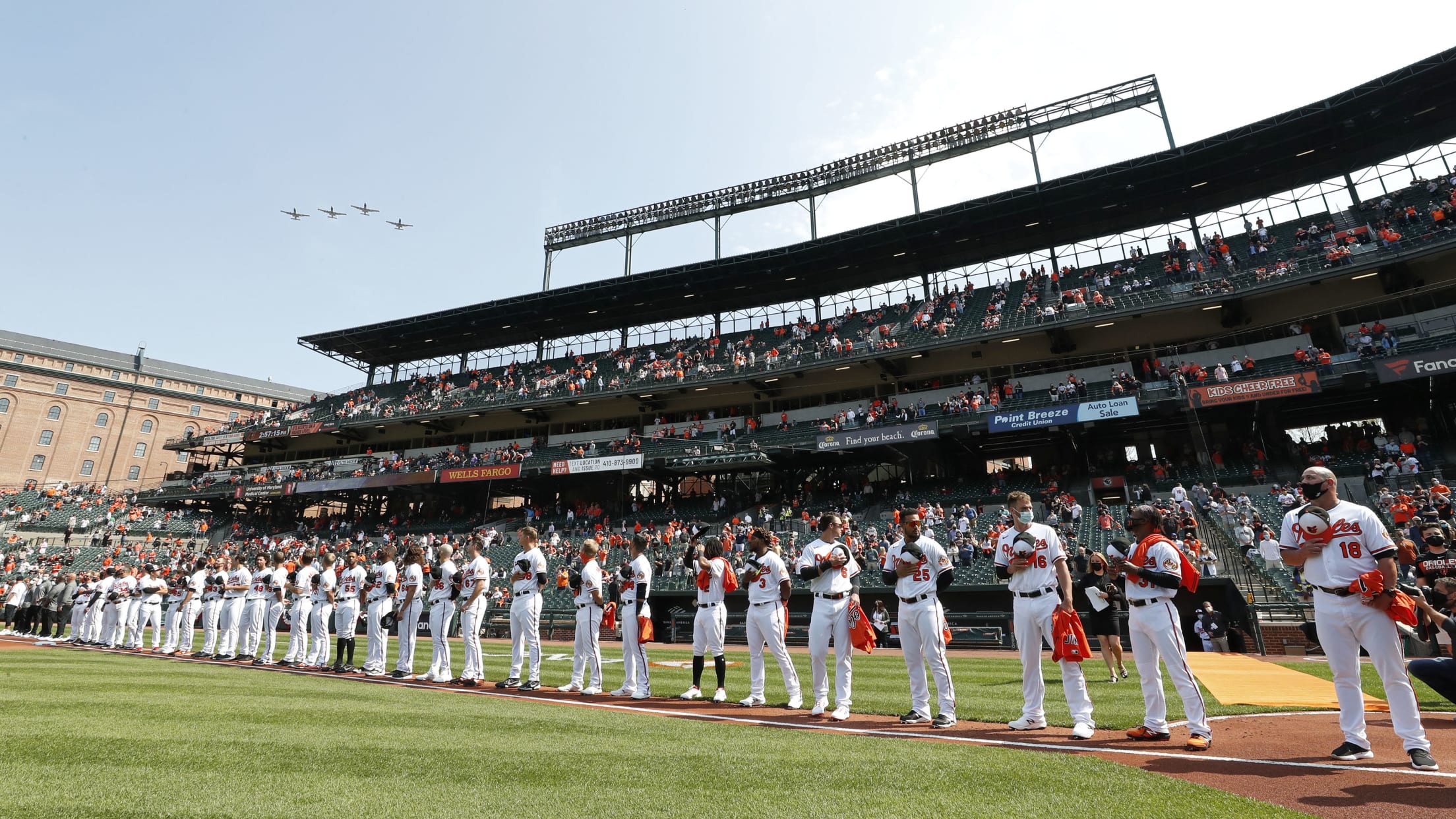 bal-2001-orioles-home-opener-033