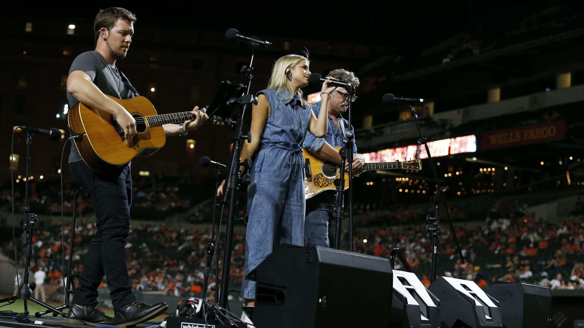 bal-carter-faith-continues-to-soar-011