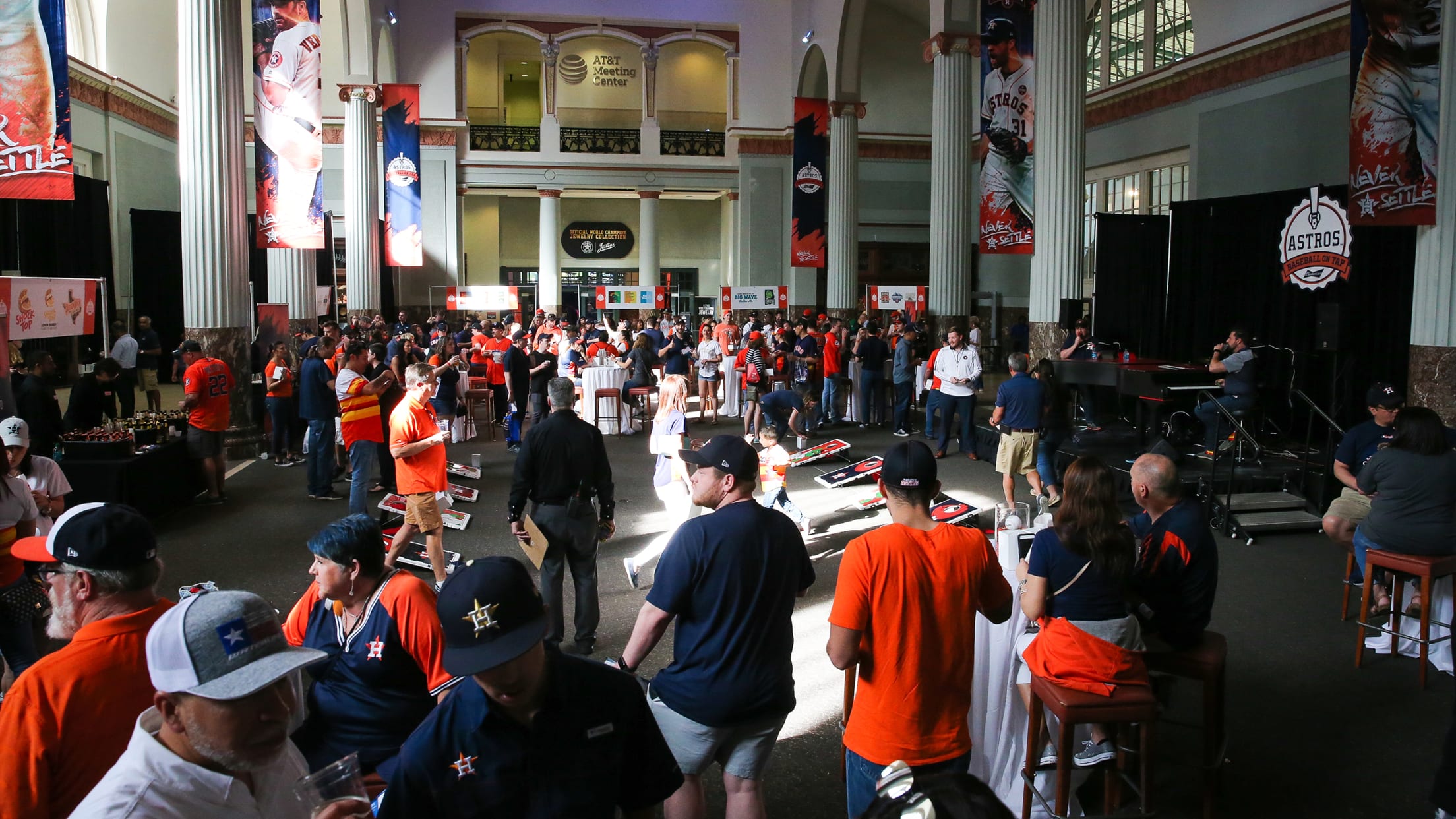 Houston Astros - The Astros Team Store, at Union Station