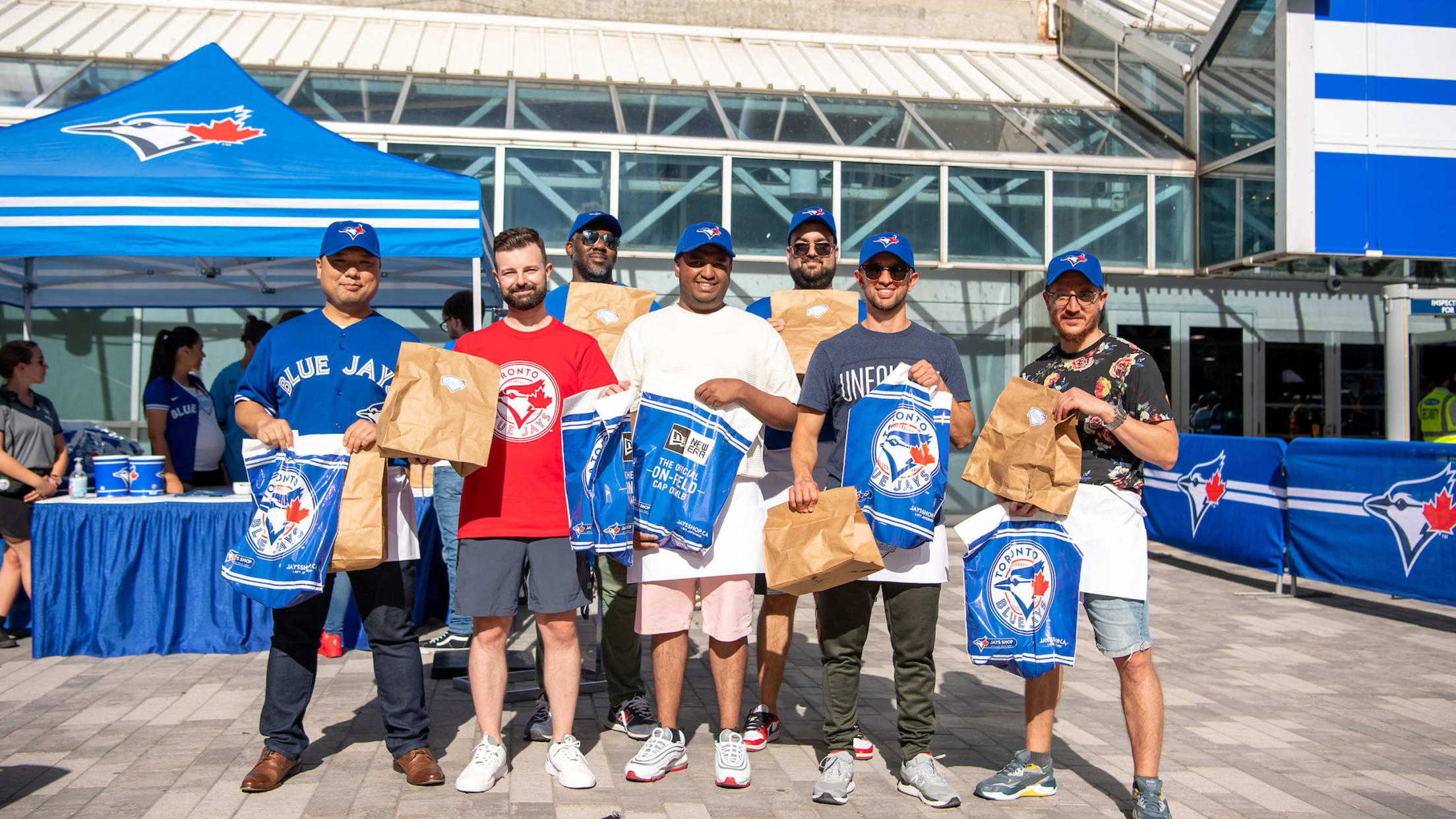 Blue Jays Families, Community